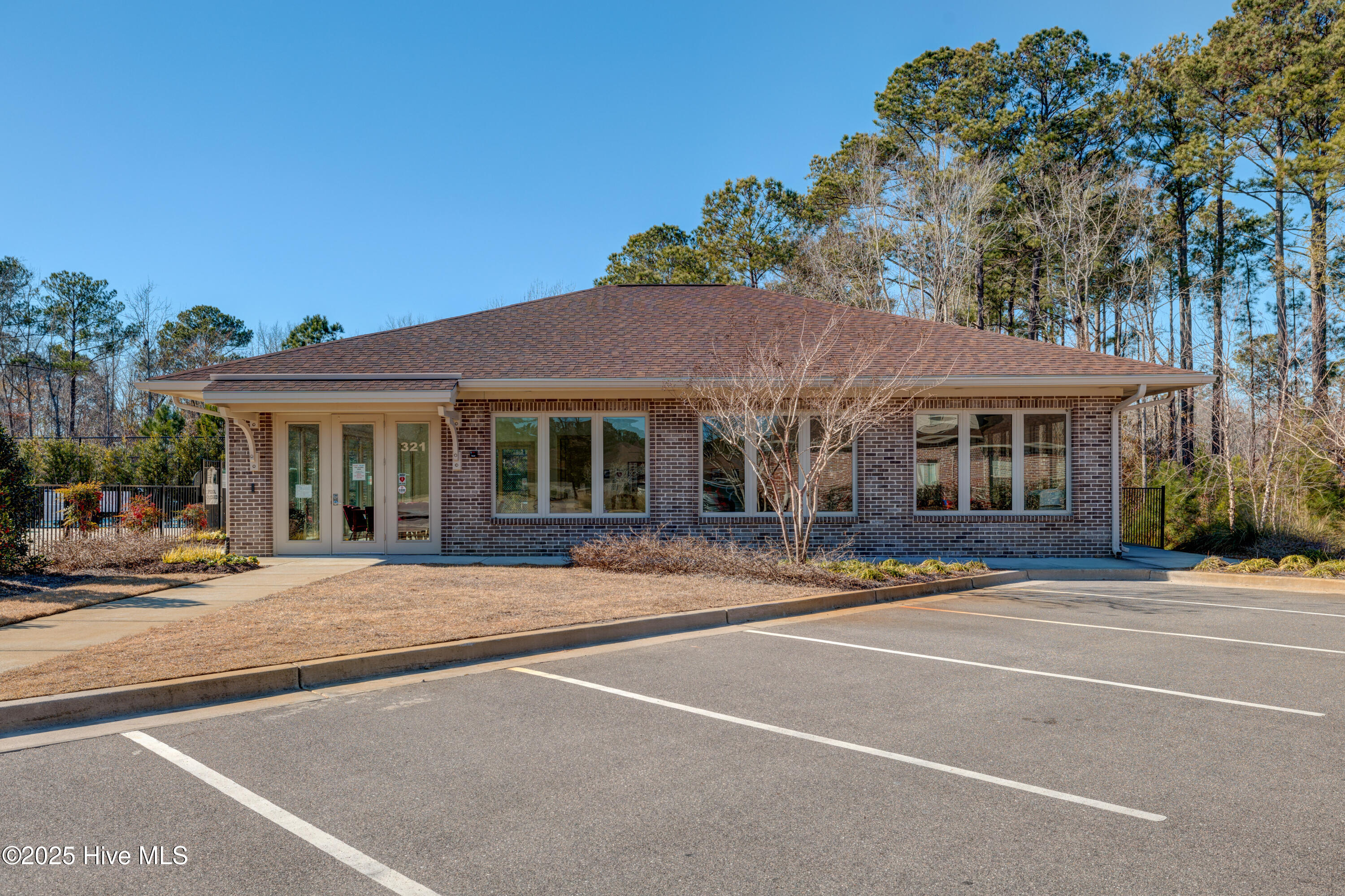 6003 Mount Carmel Parke