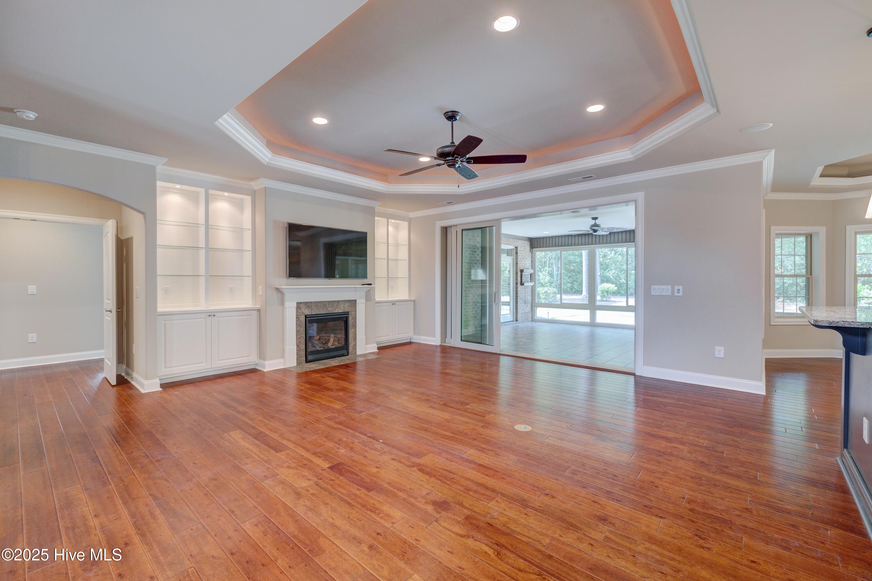 6003 Mount Carmel Parke