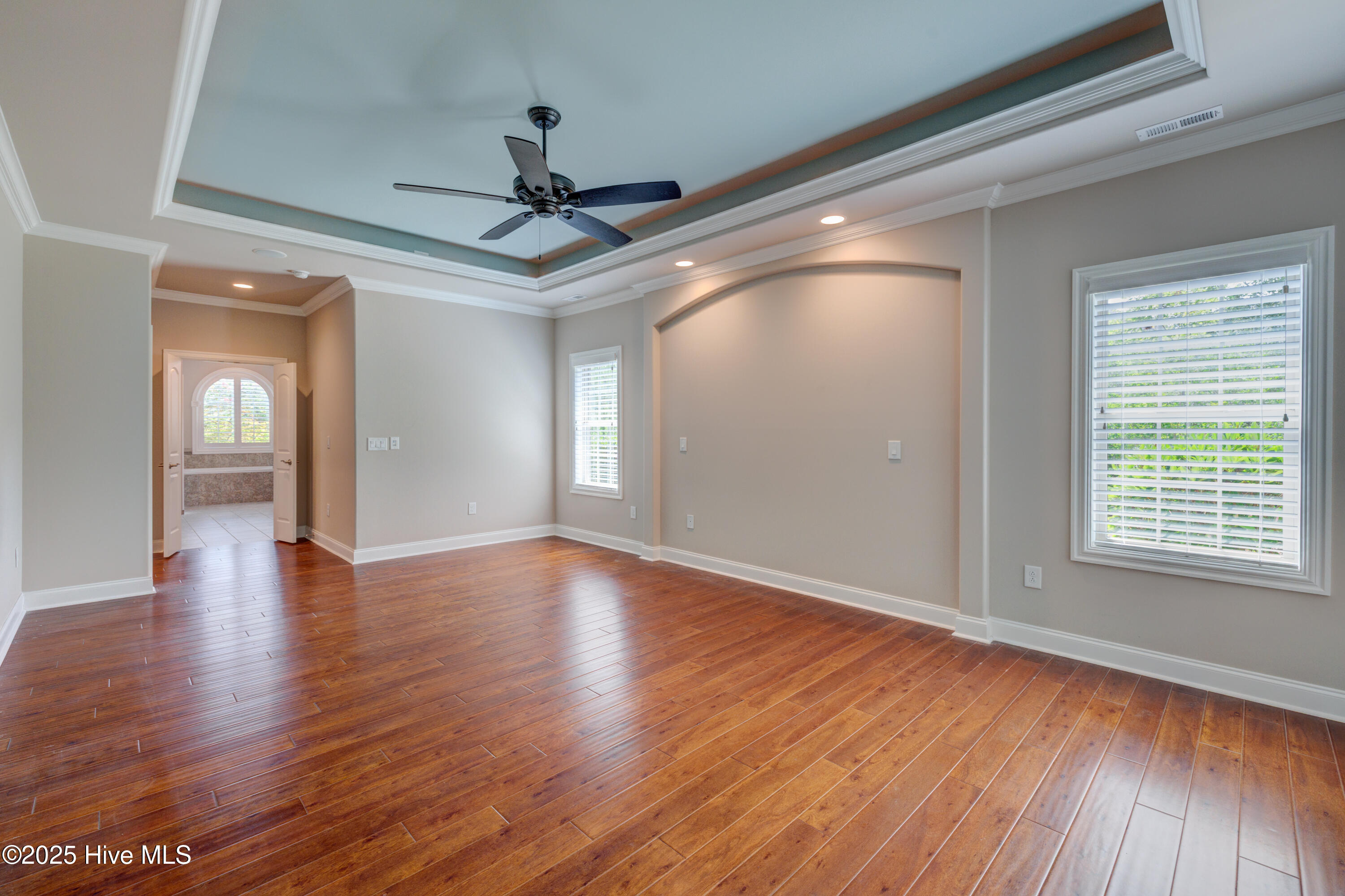 6003 Mount Carmel Parke