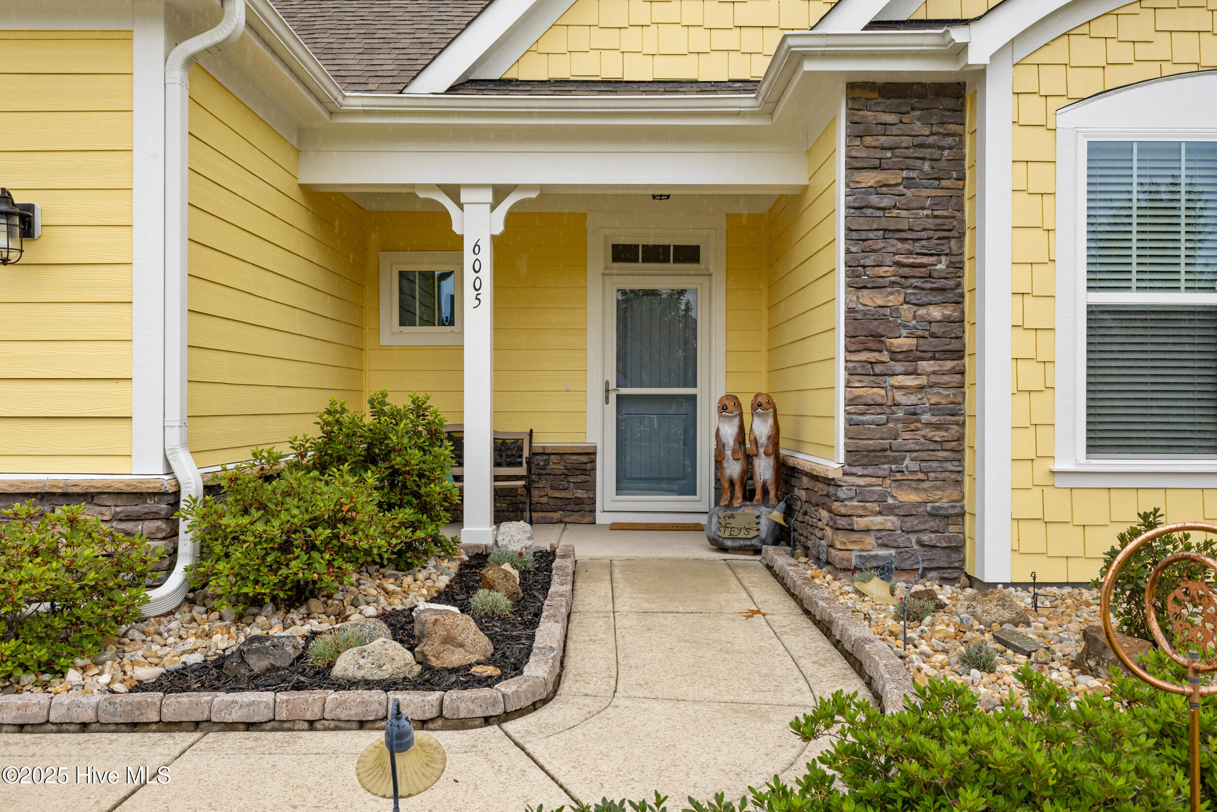 6005 Otter Tail Trail