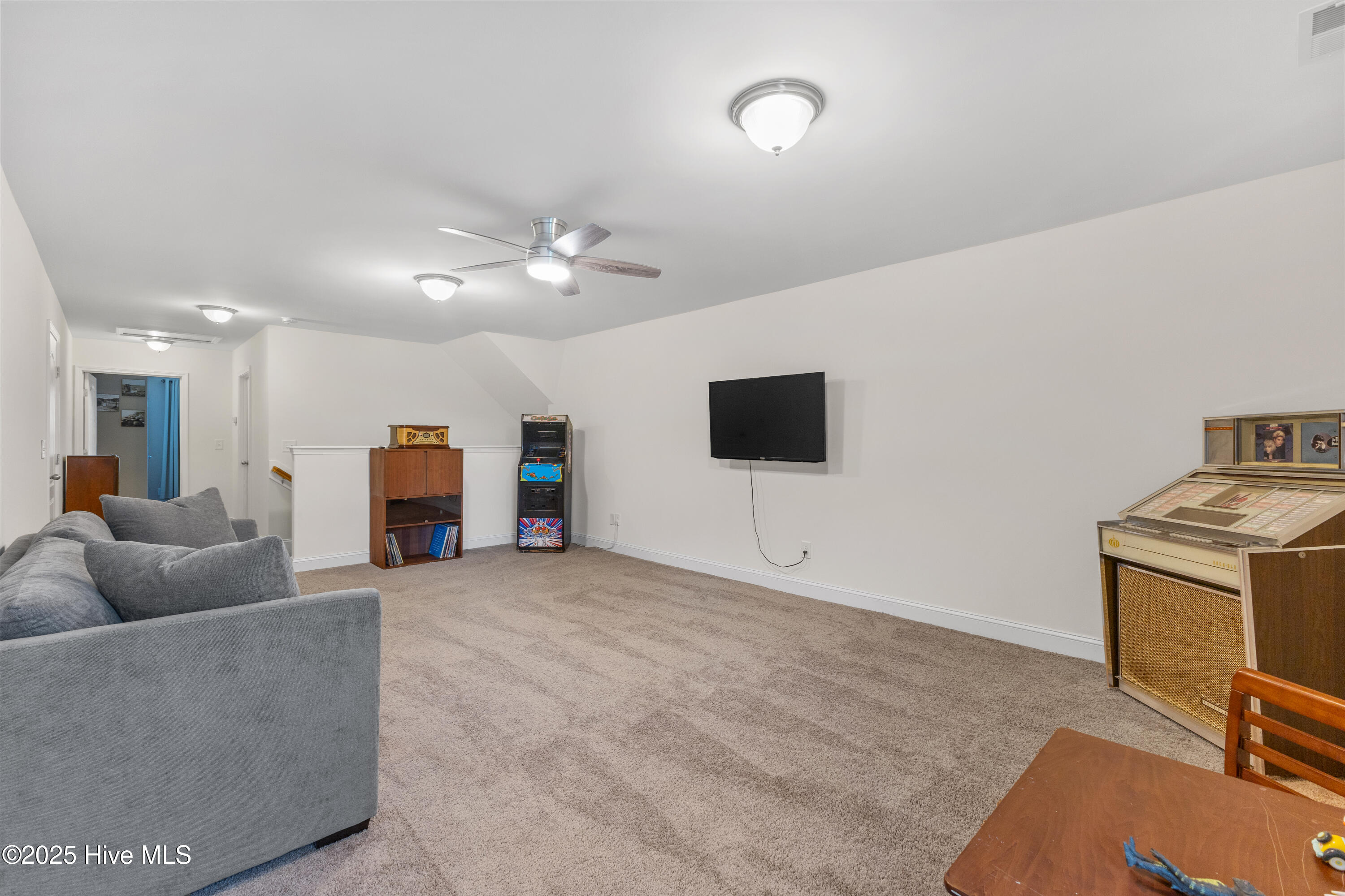 6005 Otter Tail Trail