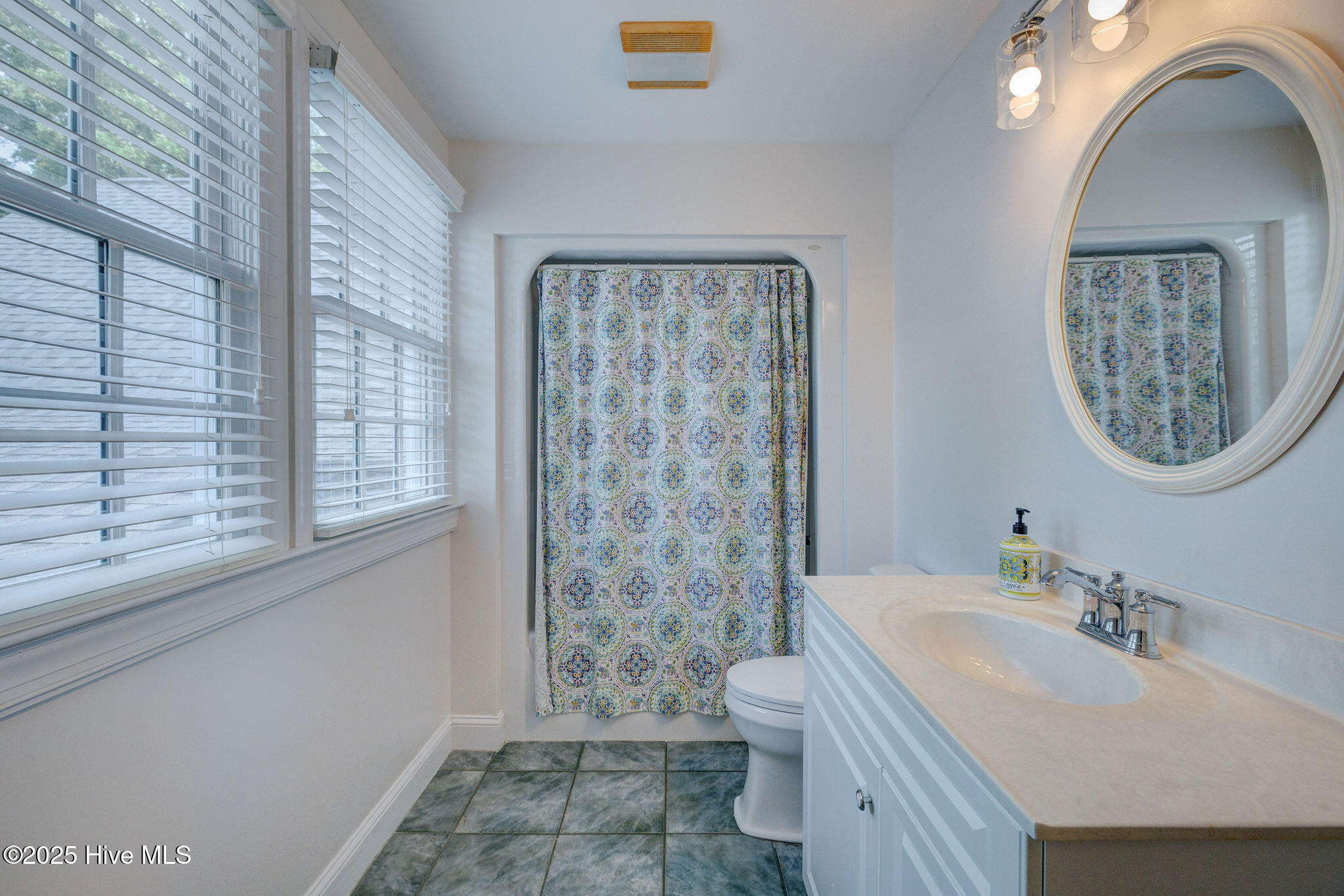 5908 Turnstone Court