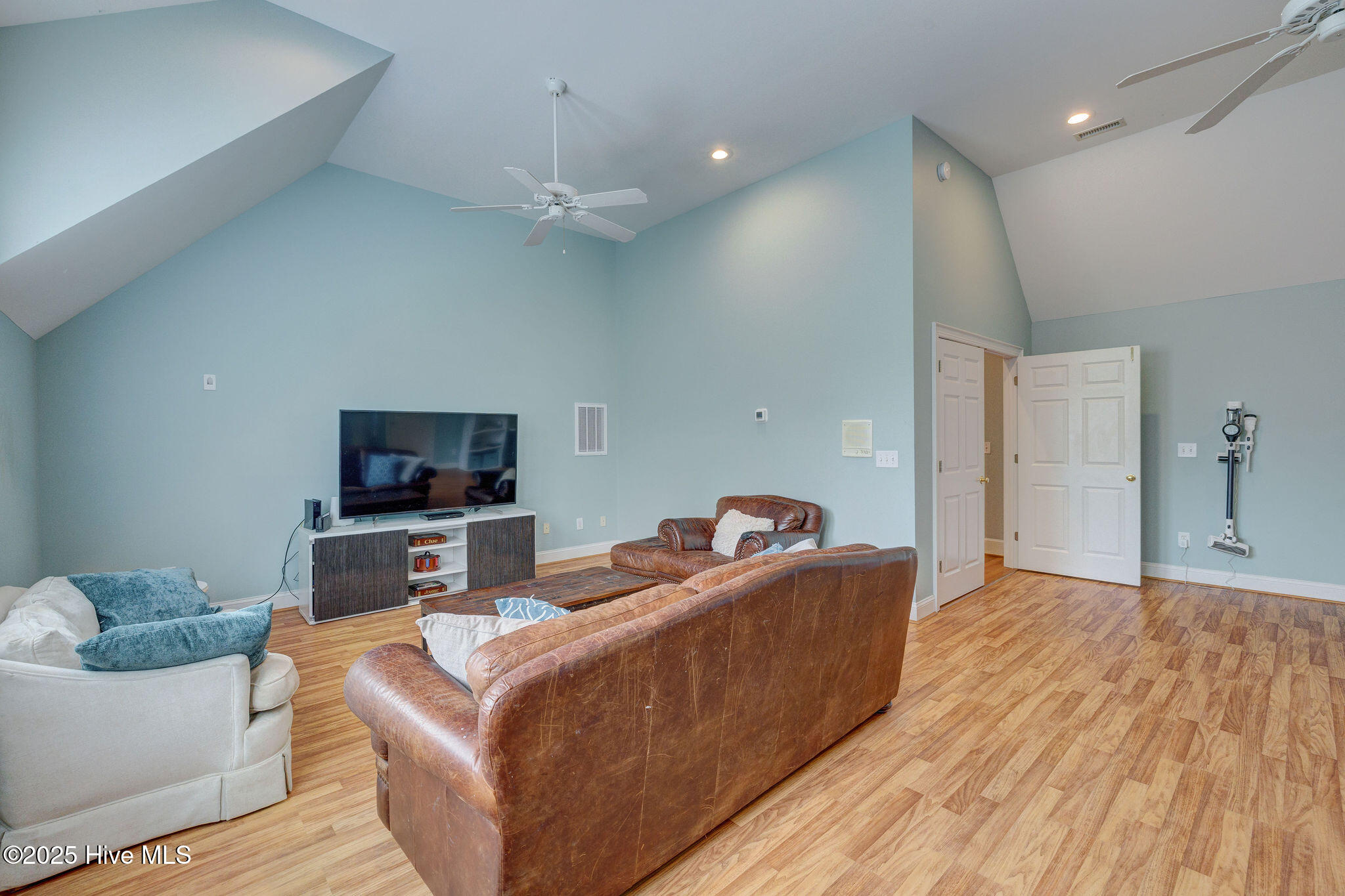 5908 Turnstone Court