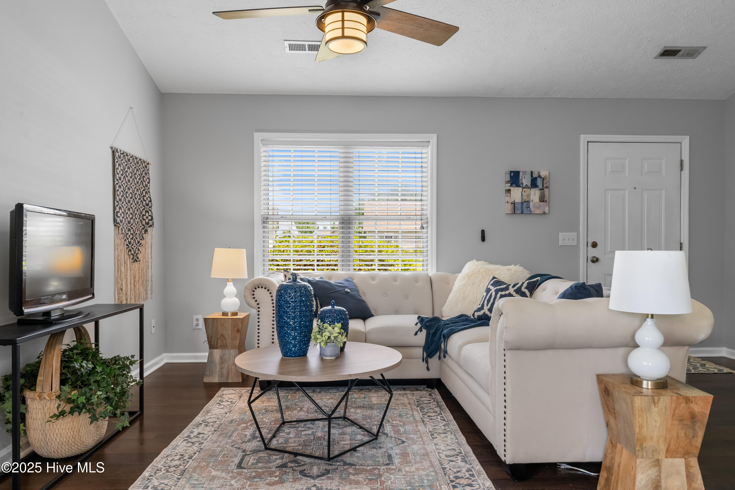 2418 Bradfield Court