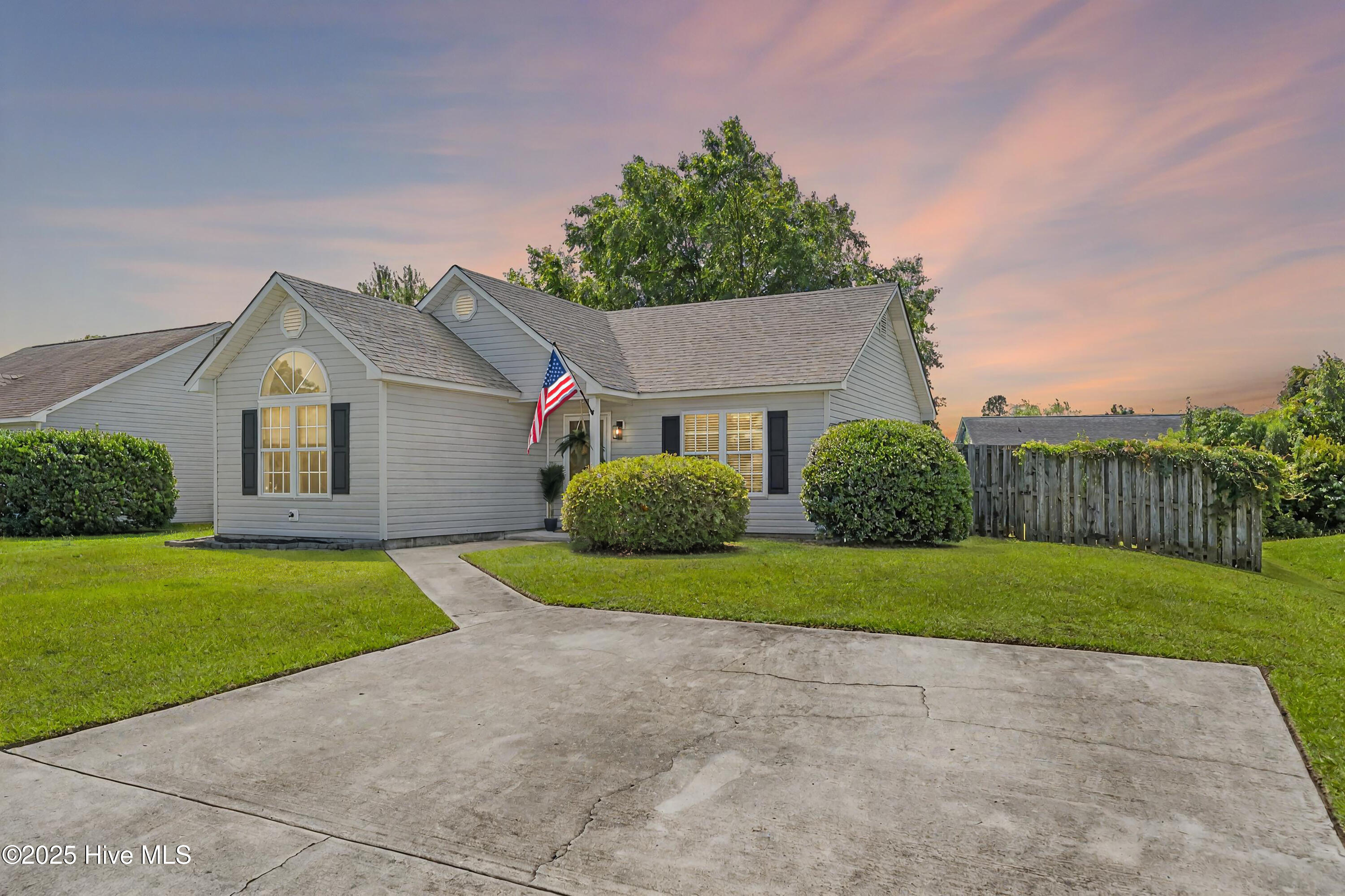 2418 Bradfield Court