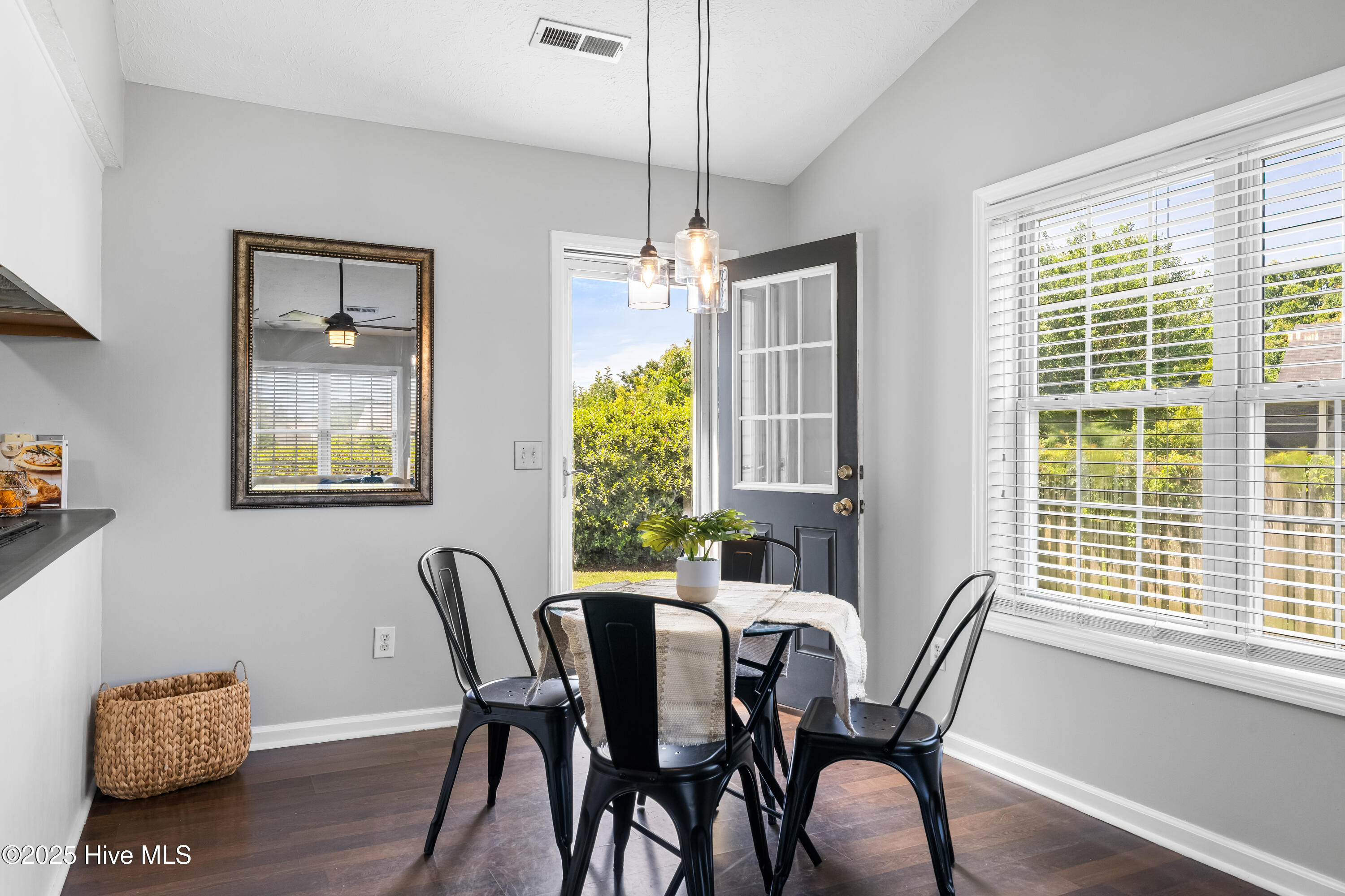 2418 Bradfield Court