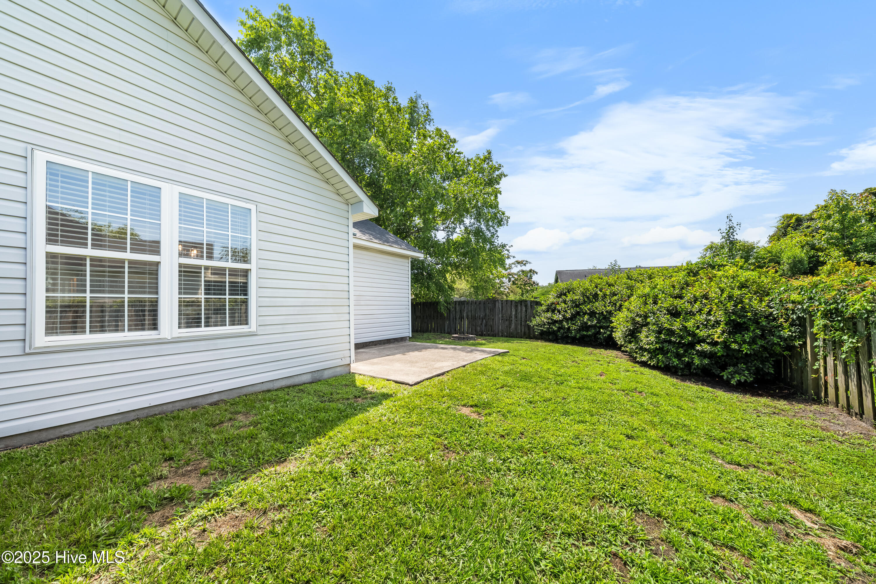 2418 Bradfield Court