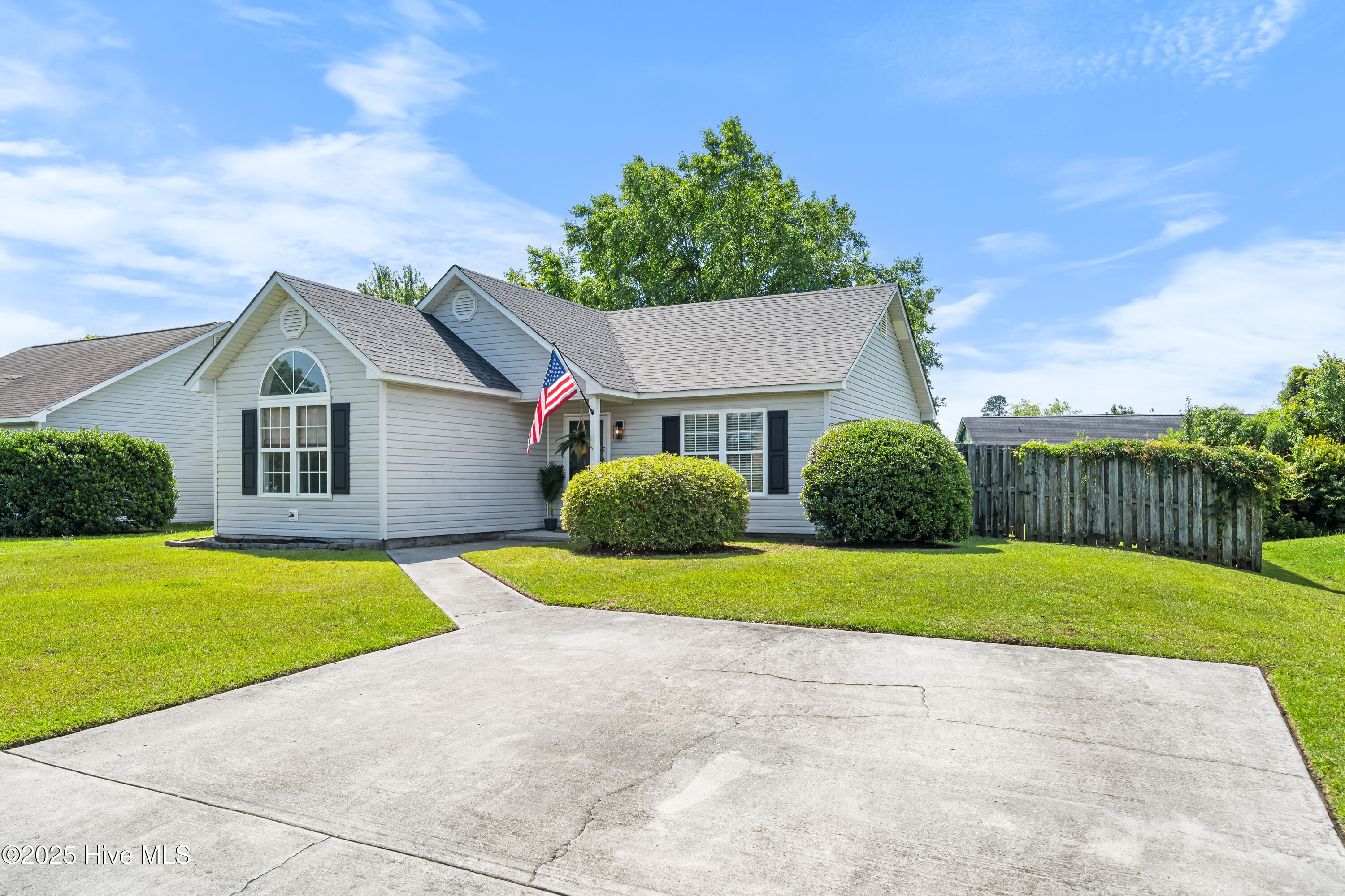 2418 Bradfield Court