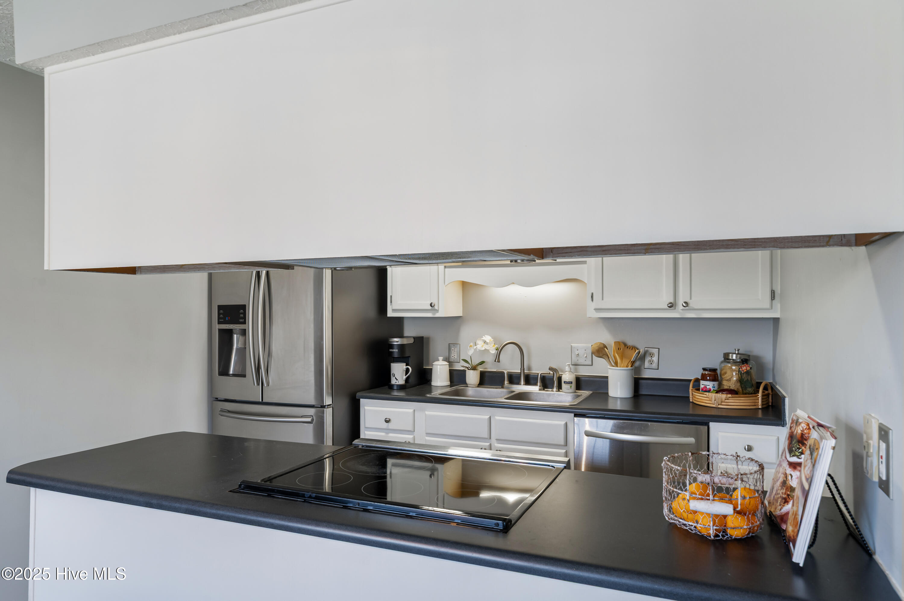 2418 Bradfield Court