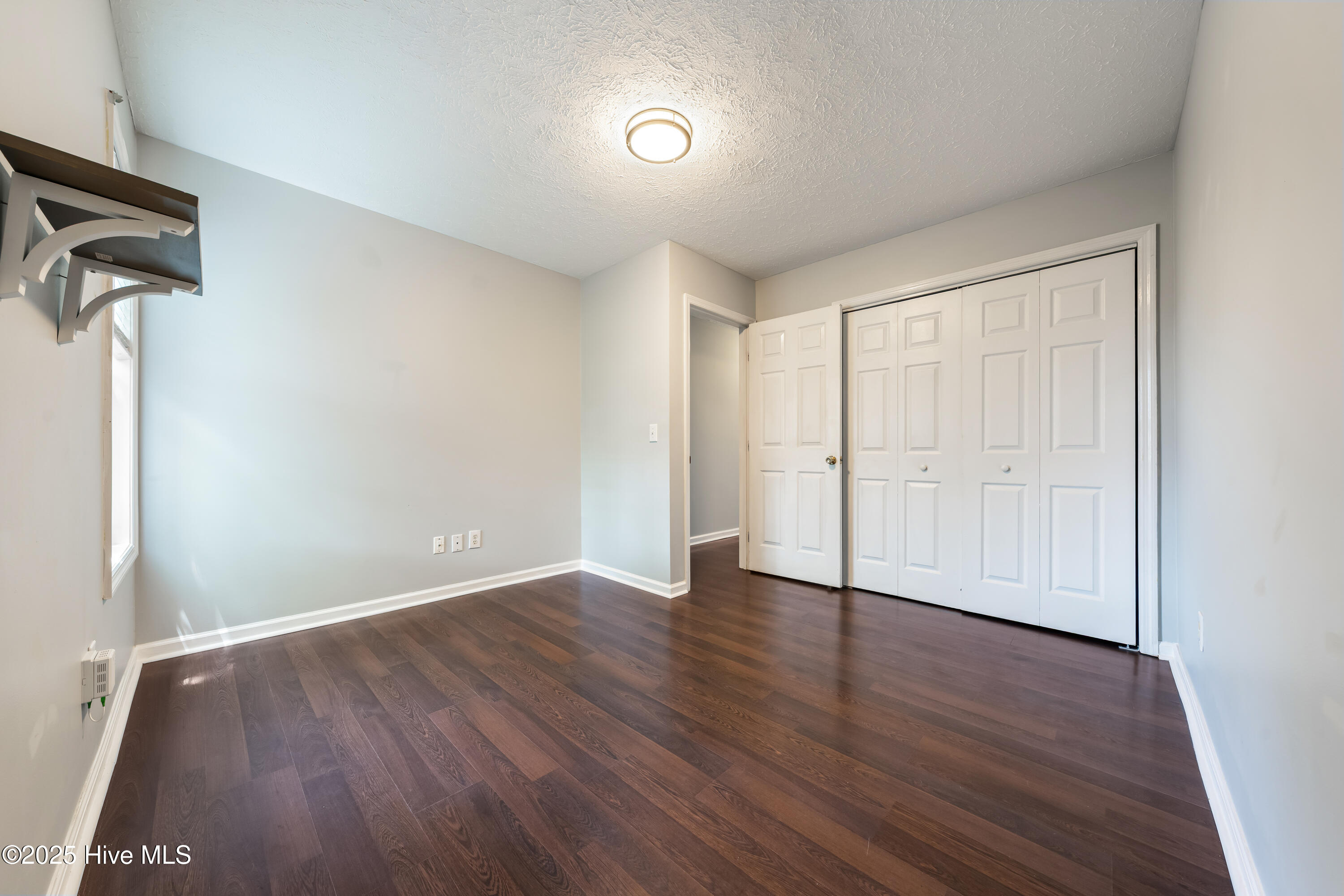 2418 Bradfield Court