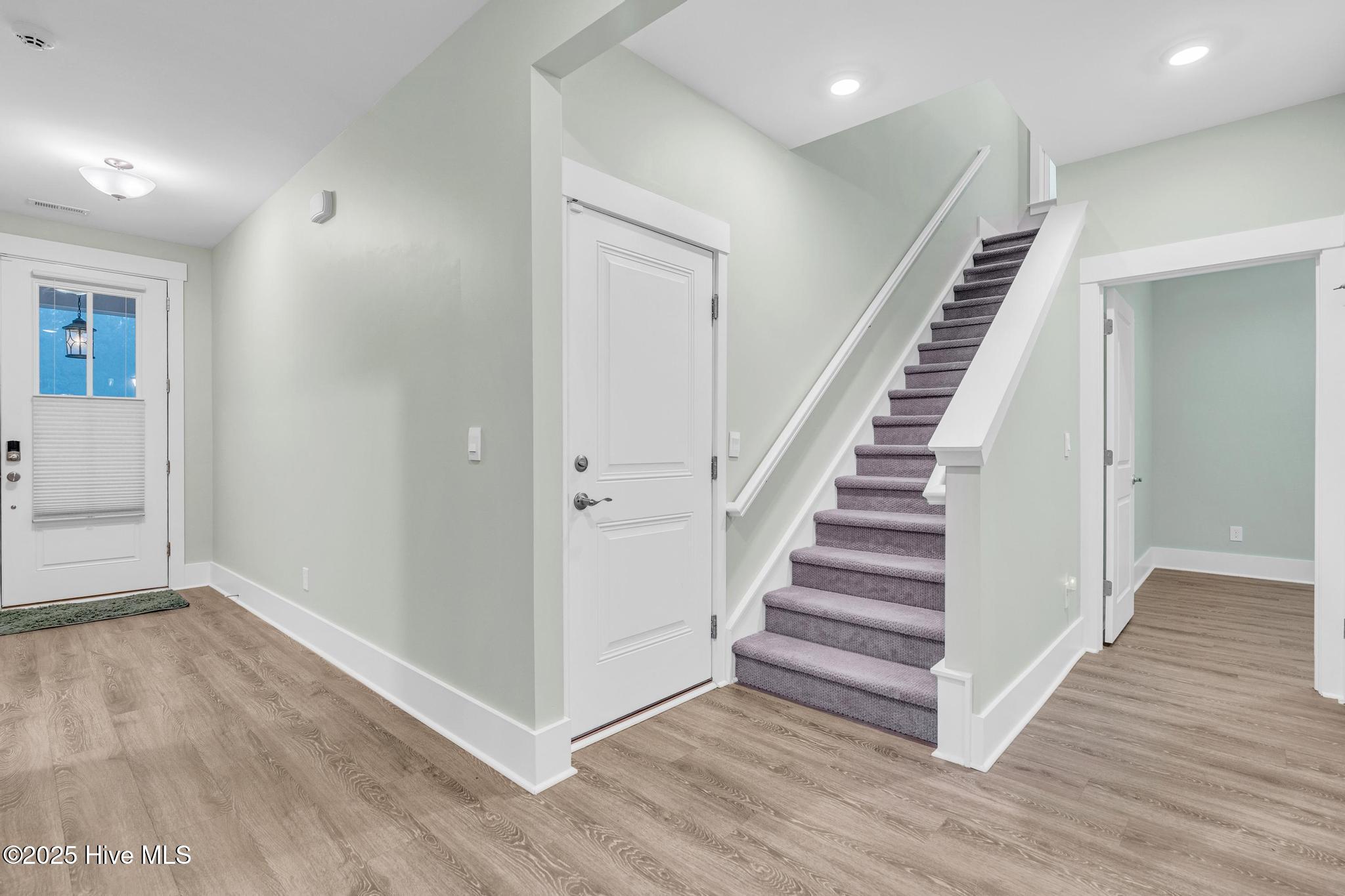 9246 Crossbill Drive