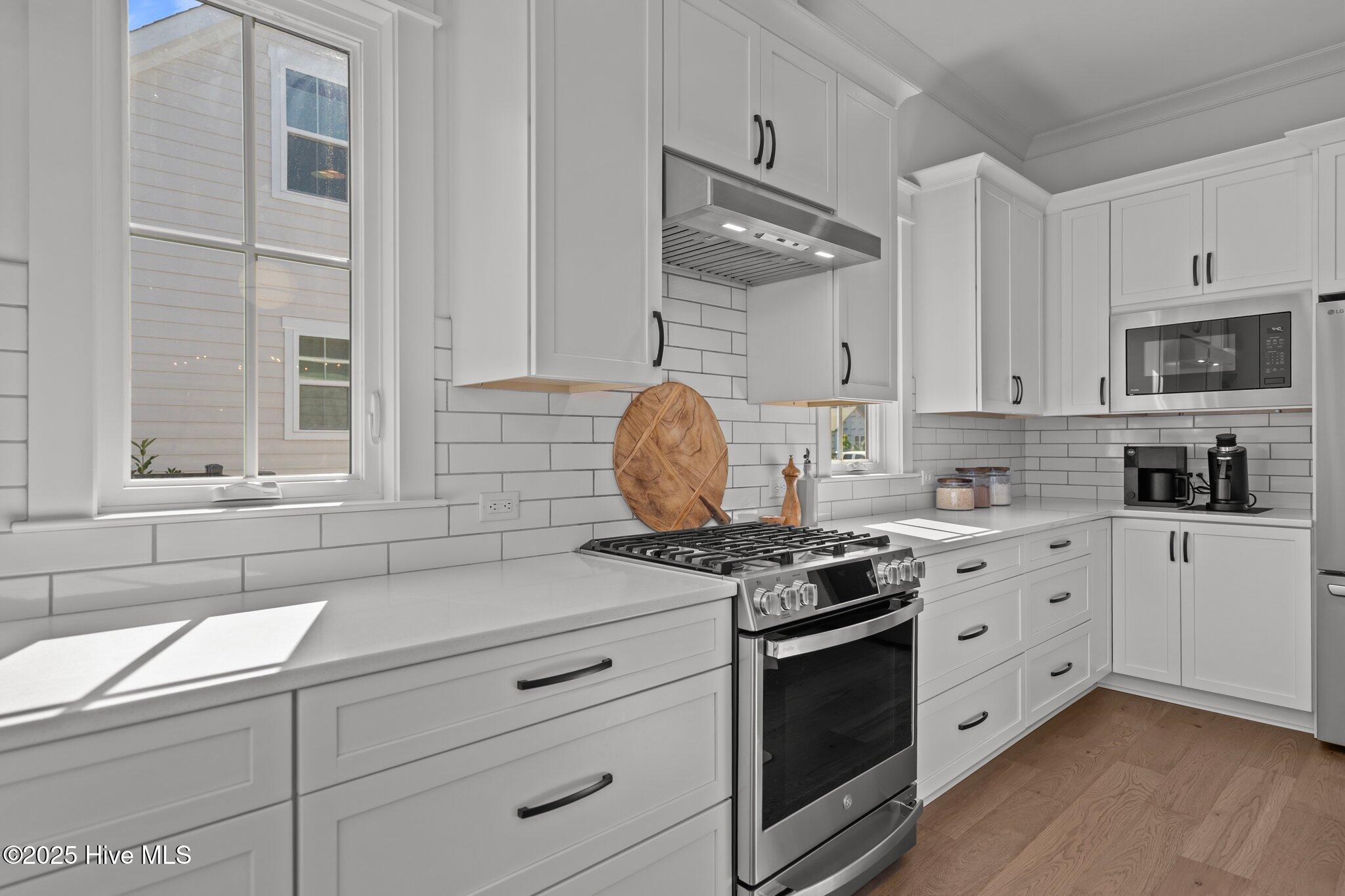 523 Trisail Terrace