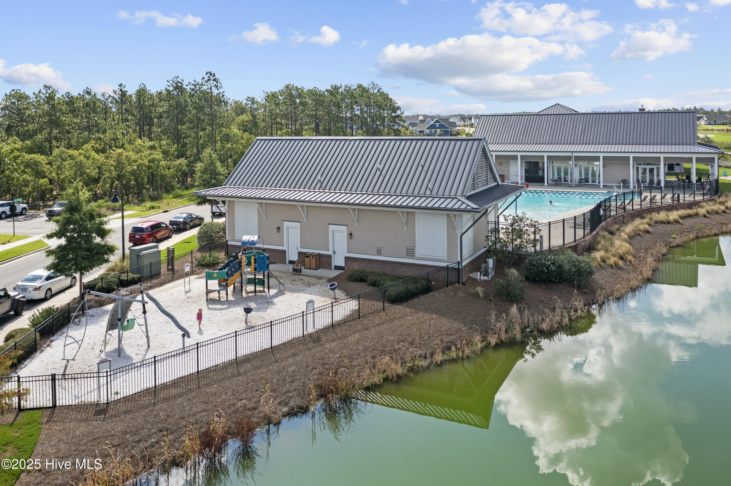 523 Trisail Terrace