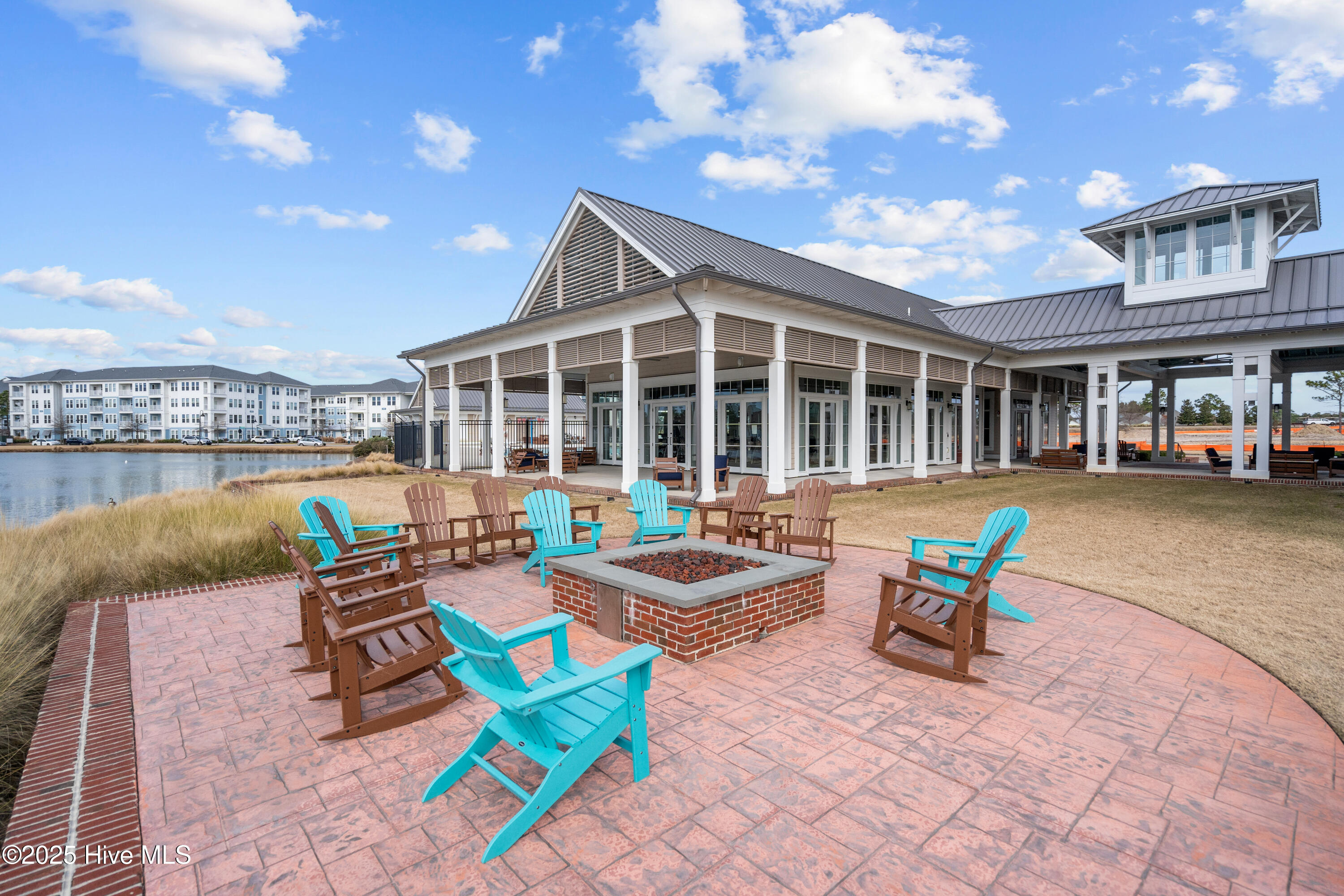 523 Trisail Terrace