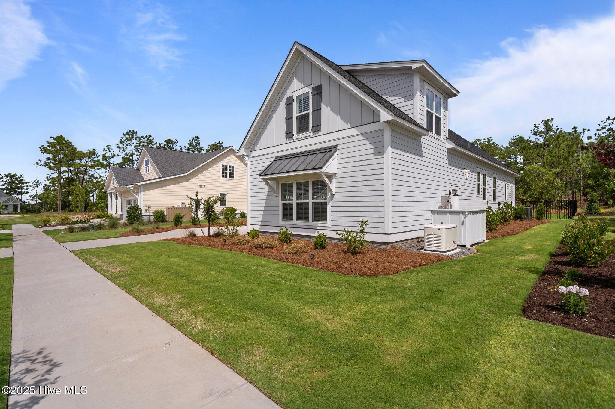 523 Trisail Terrace