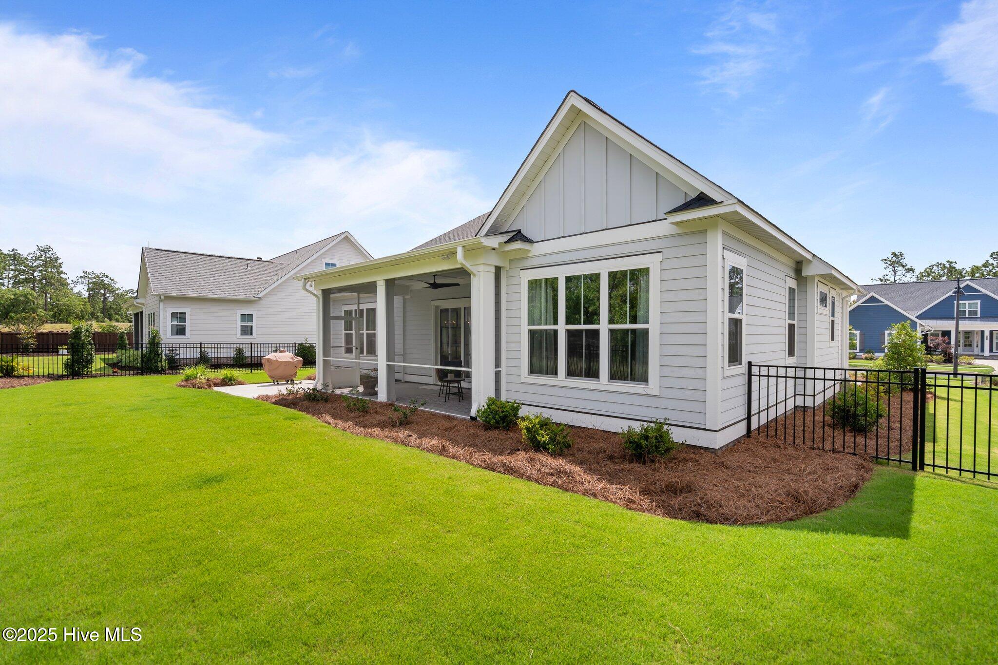 523 Trisail Terrace