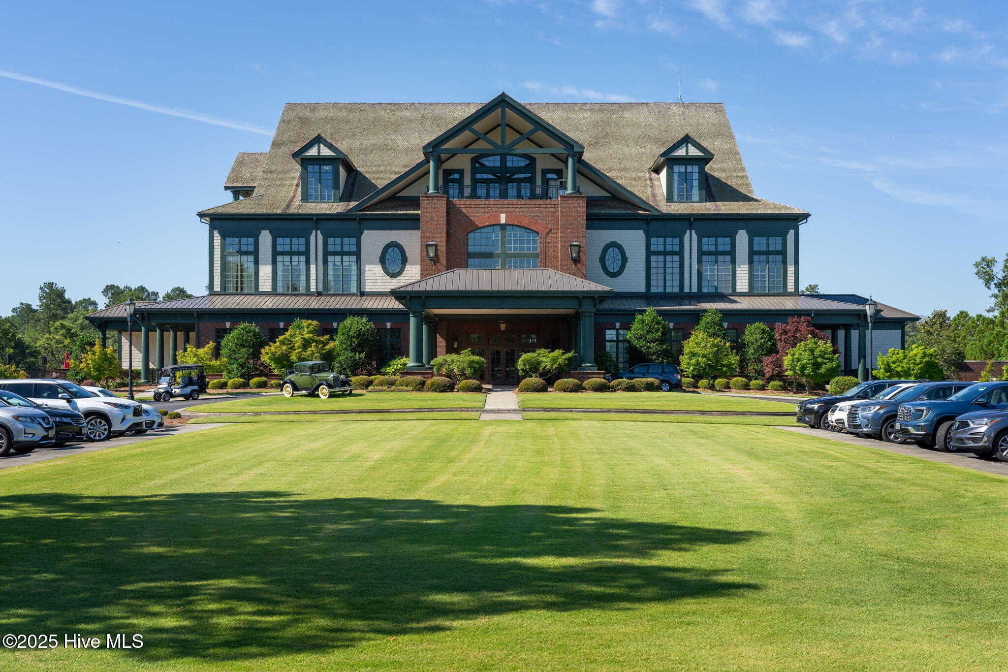 244 Red Fox Run Drive