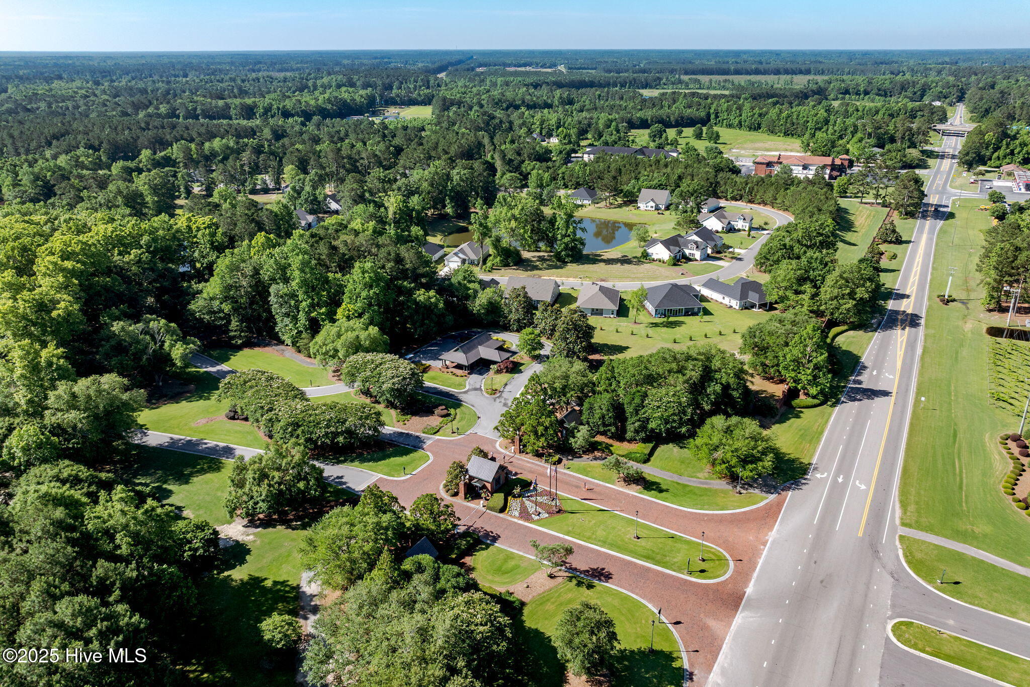 244 Red Fox Run Drive