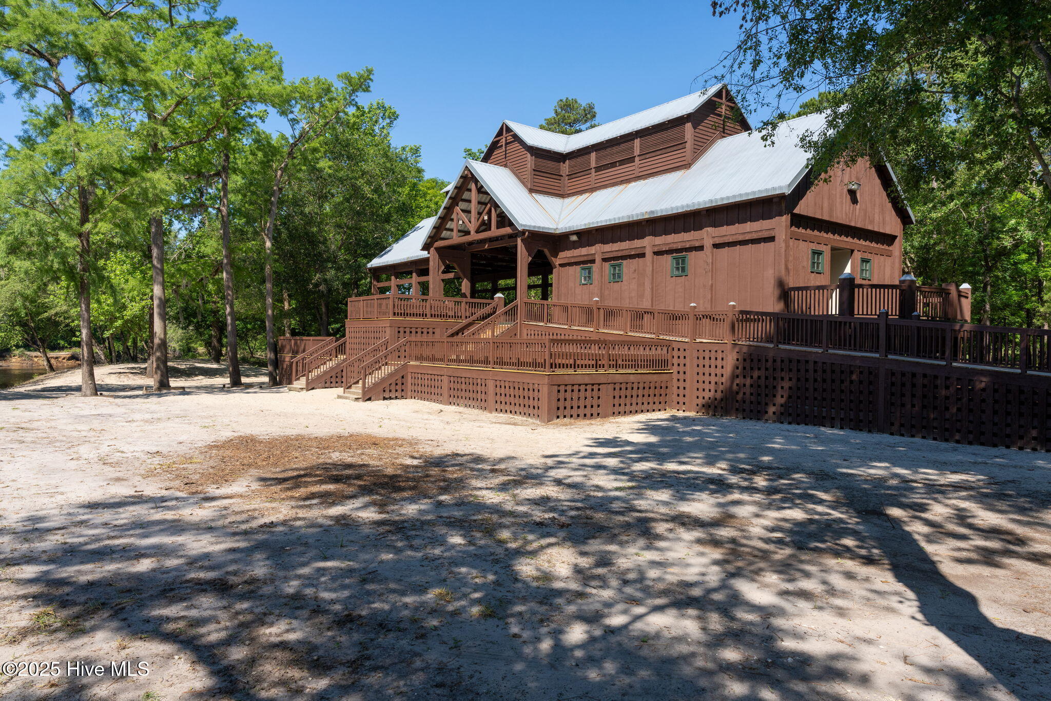 244 Red Fox Run Drive