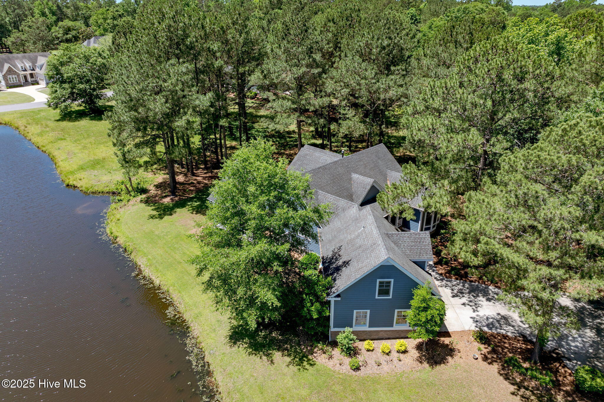 244 Red Fox Run Drive