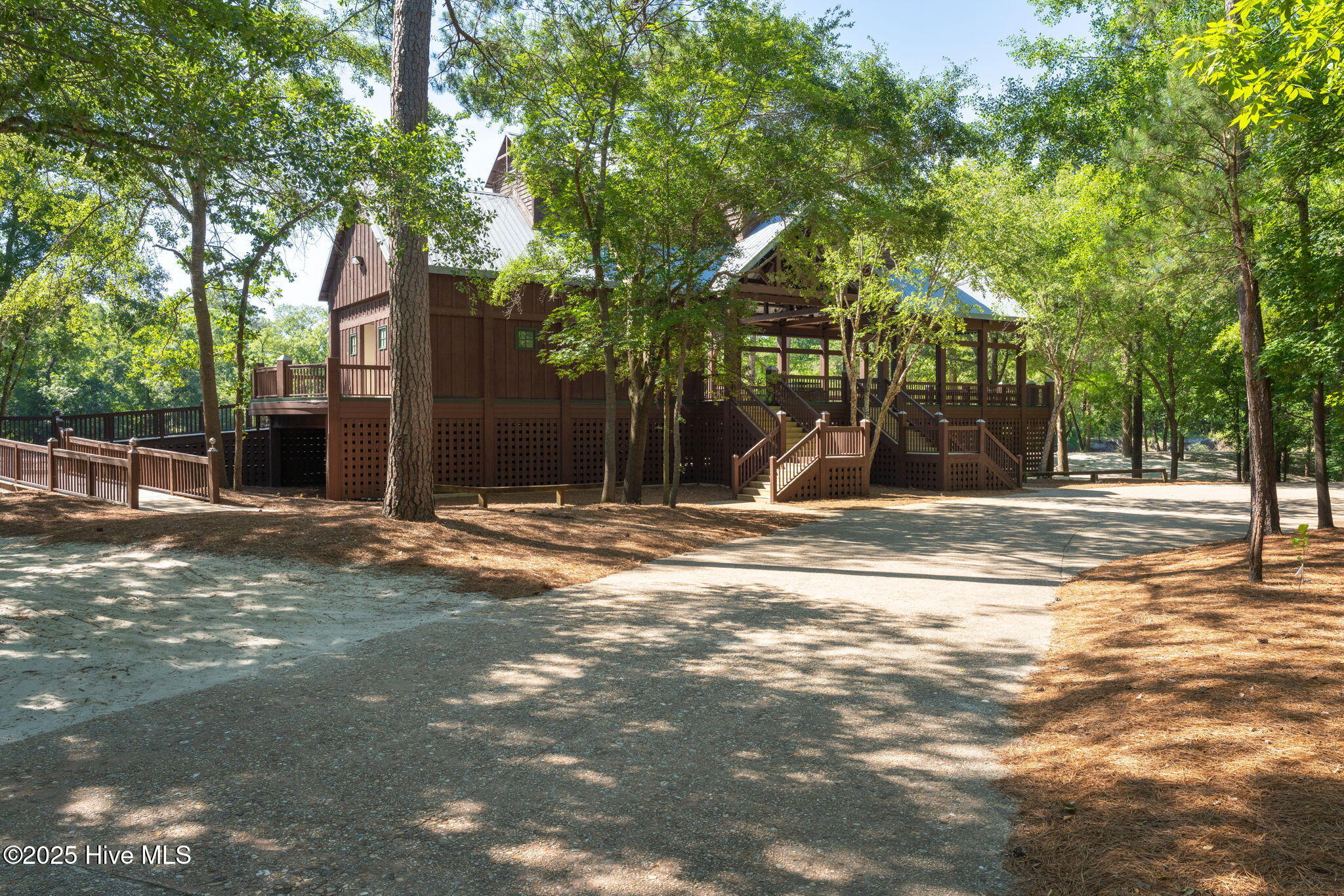 244 Red Fox Run Drive