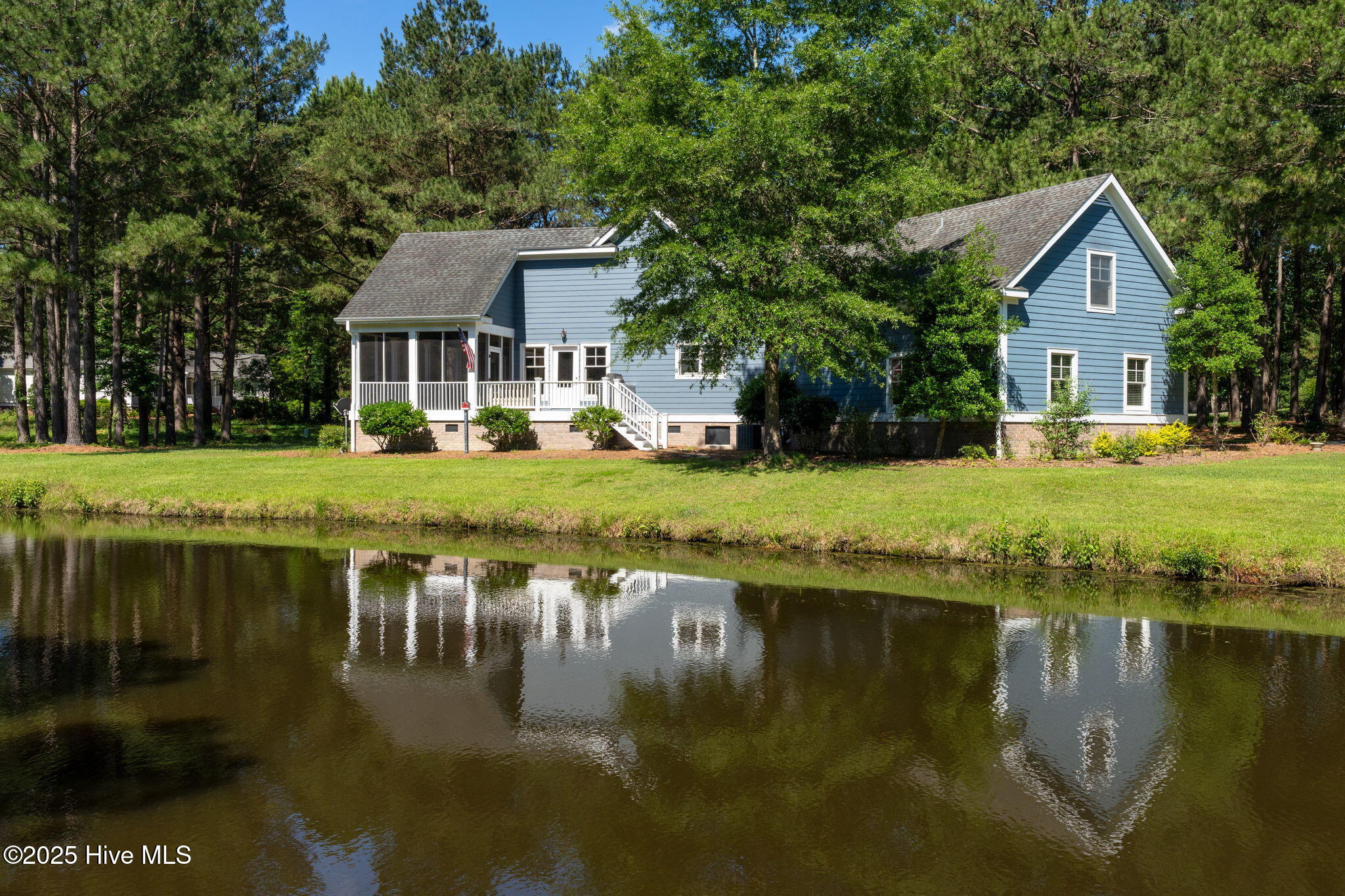 244 Red Fox Run Drive