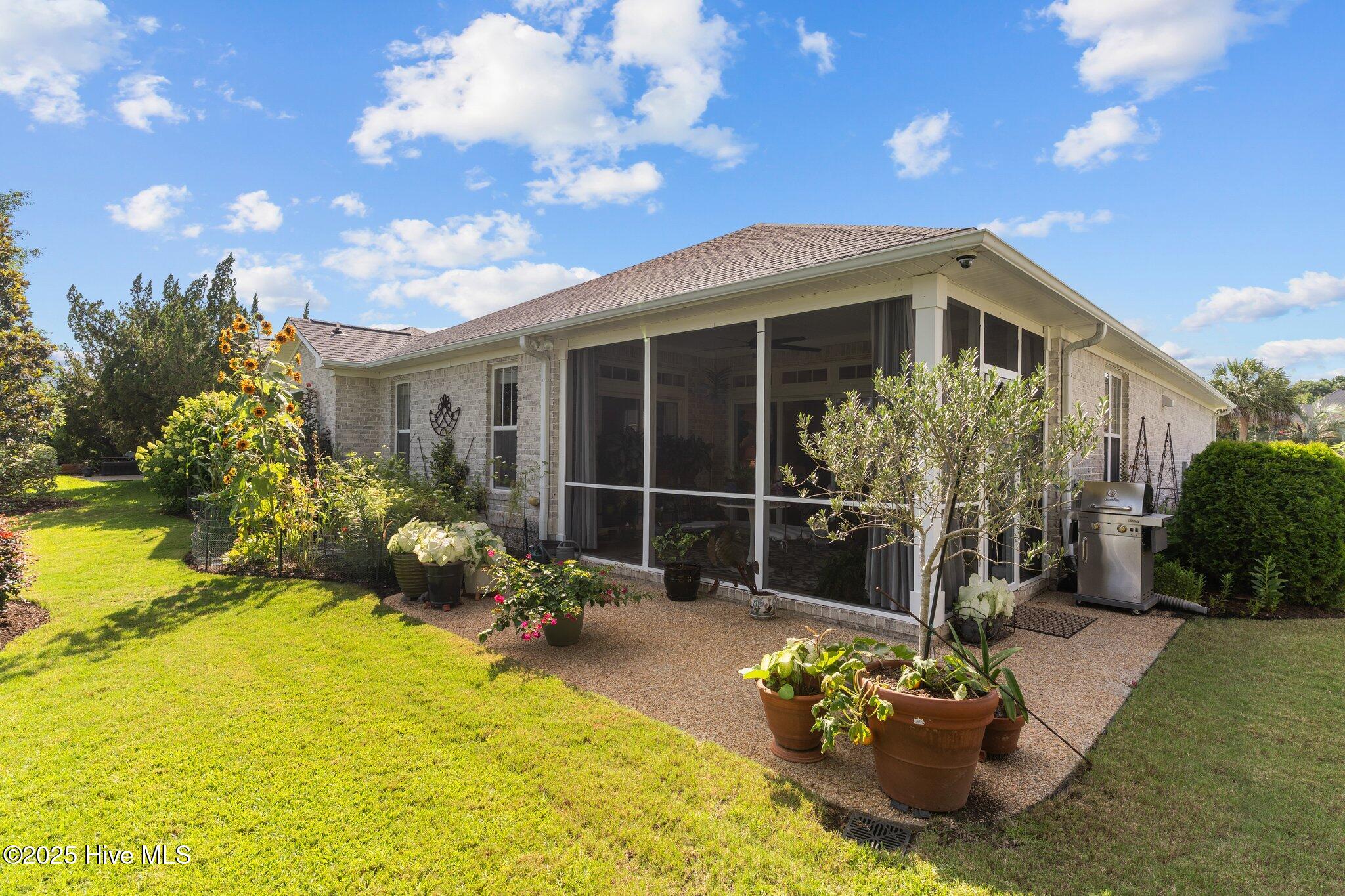 1128 Veranda Court