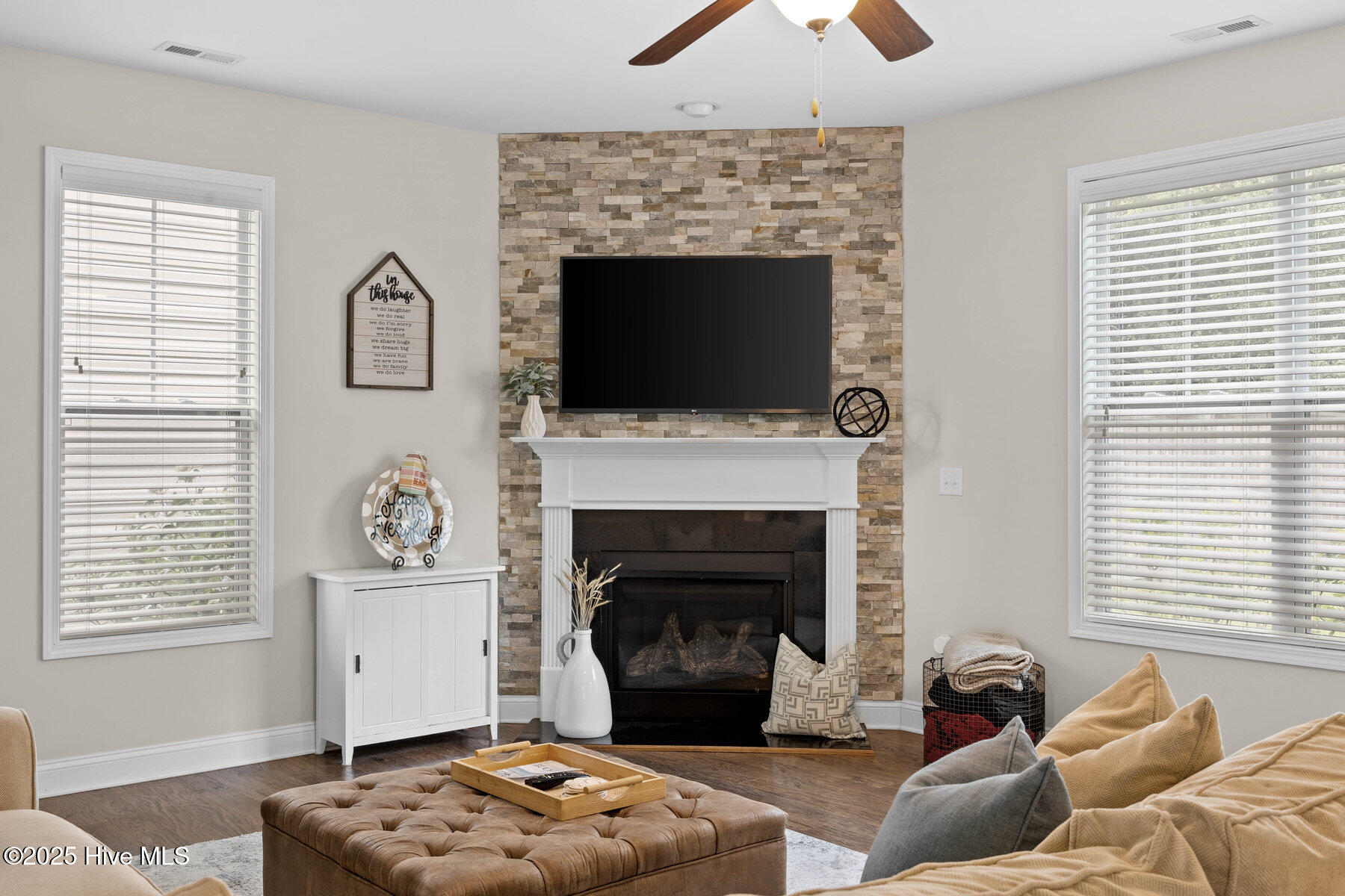 3243 Kellerton Place