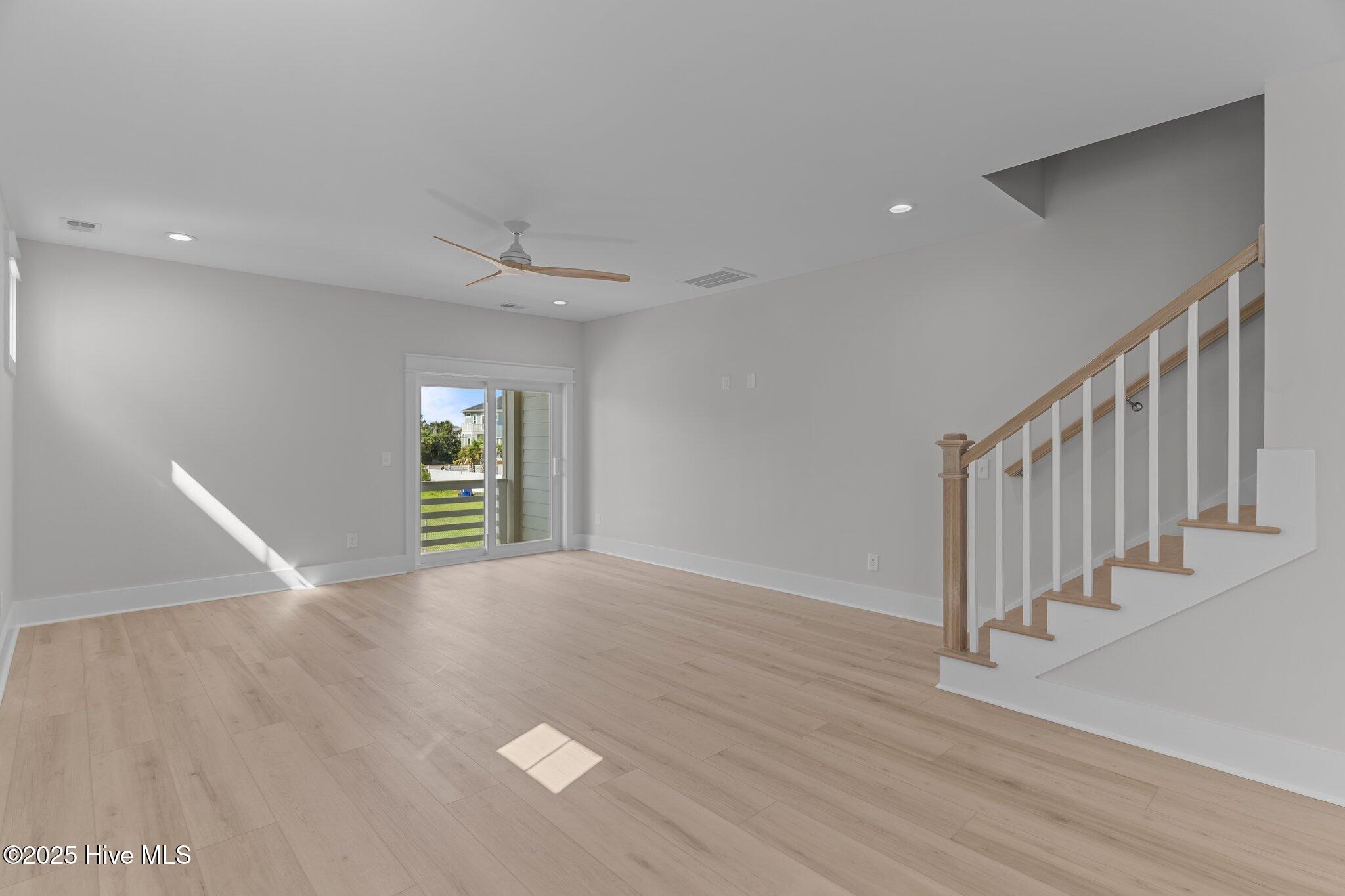 207 Spartanburg Avenue, 2