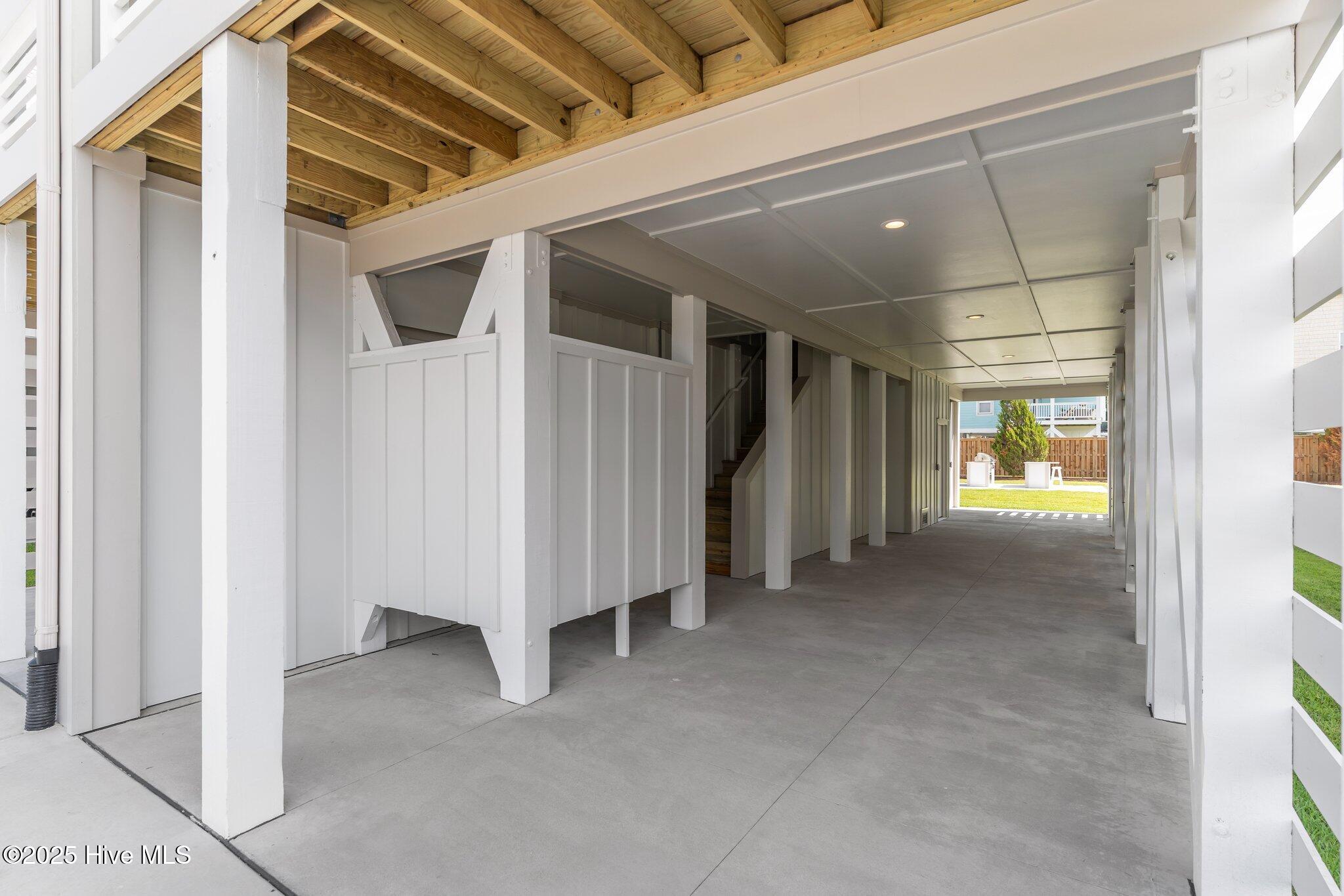 207 Spartanburg Avenue, 2