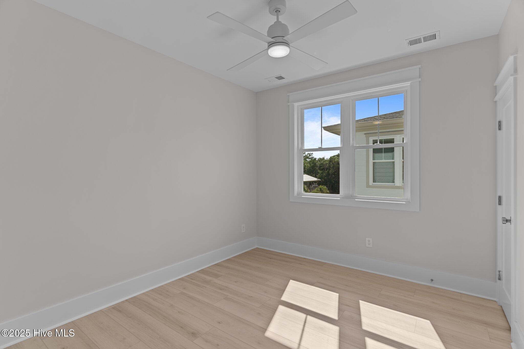 207 Spartanburg Avenue, 2