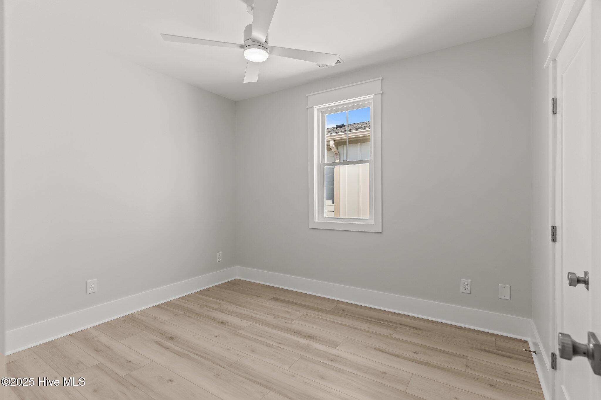 207 Spartanburg Avenue, 1