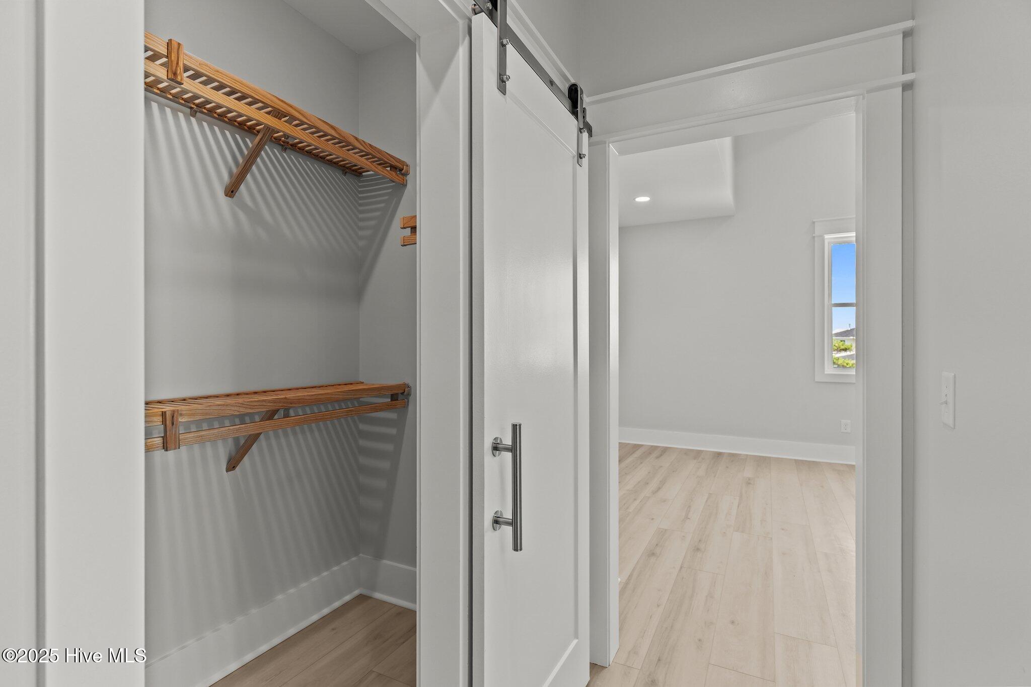 207 Spartanburg Avenue, 1