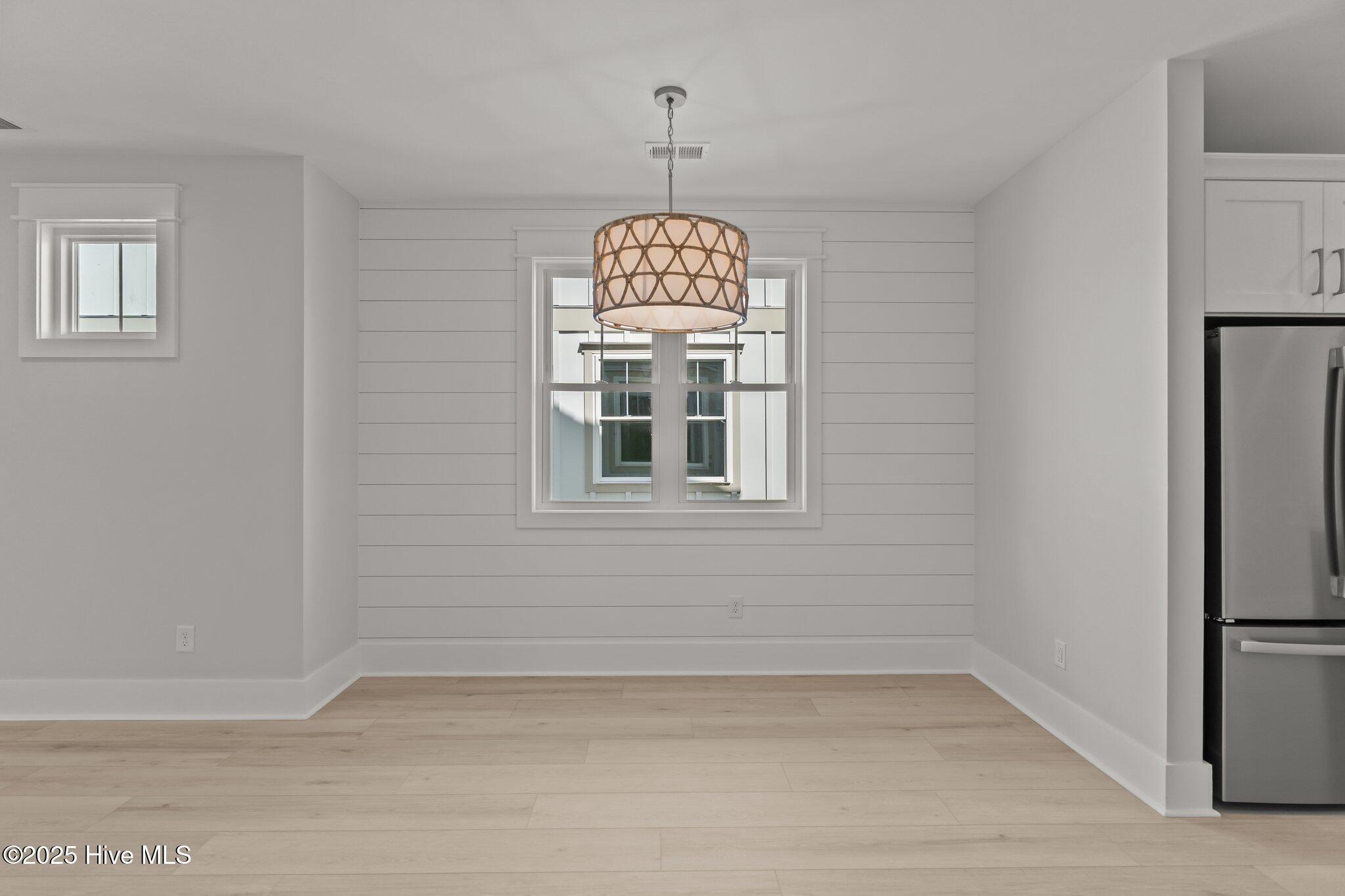 207 Spartanburg Avenue, 1