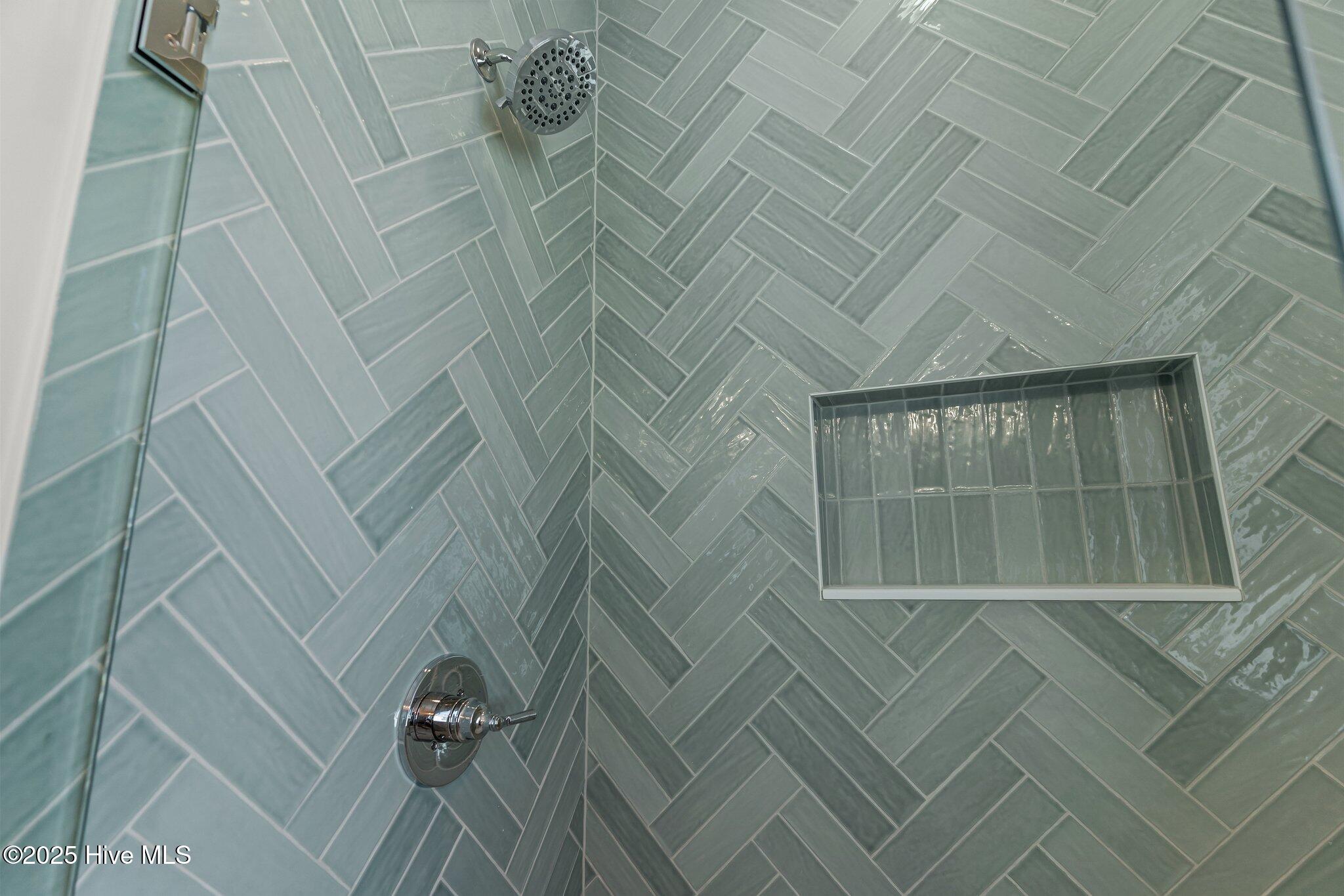 207 Spartanburg Avenue, 1