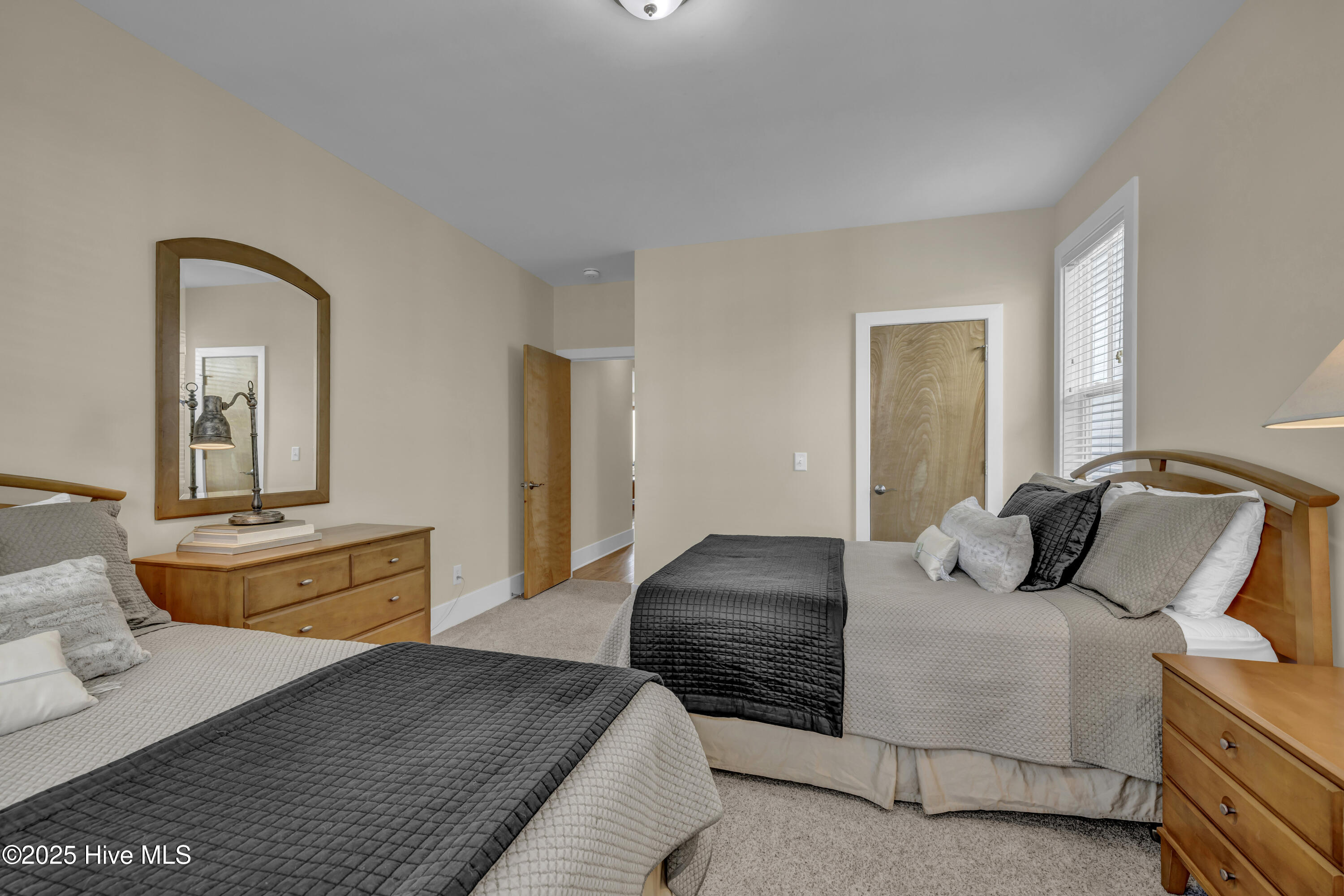 18 Sandpiper Street A