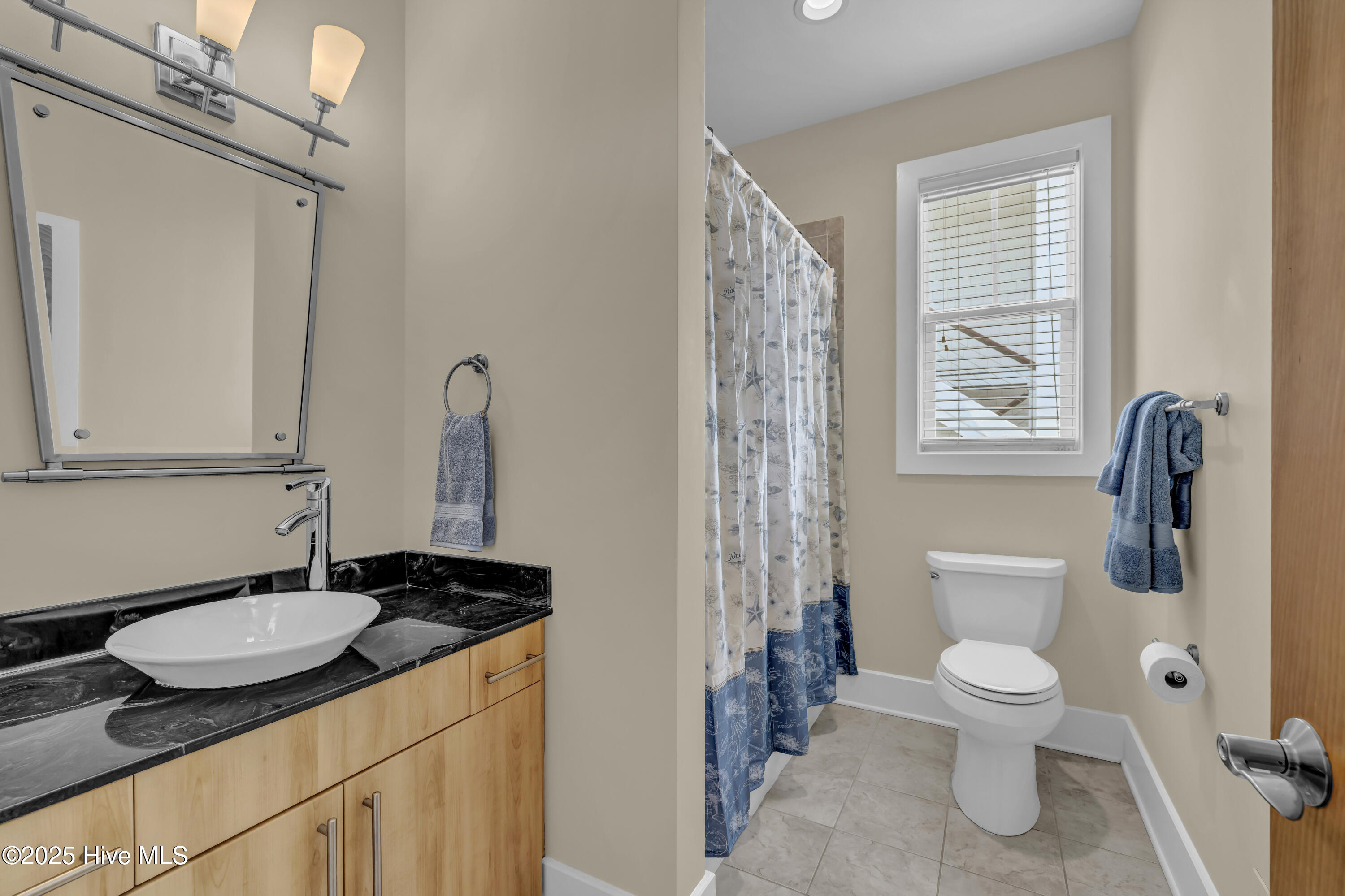 18 Sandpiper Street A