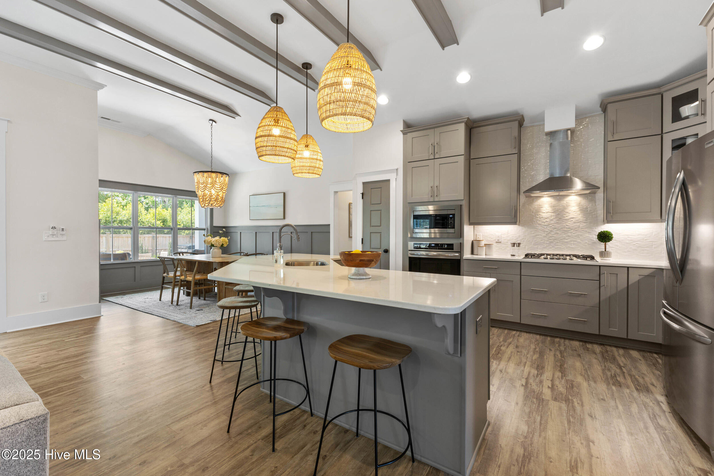 1112 Winged Seed Way