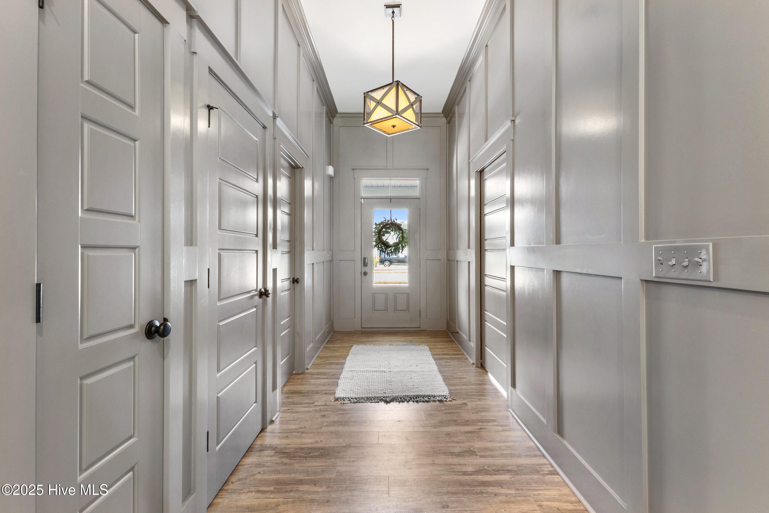 1112 Winged Seed Way