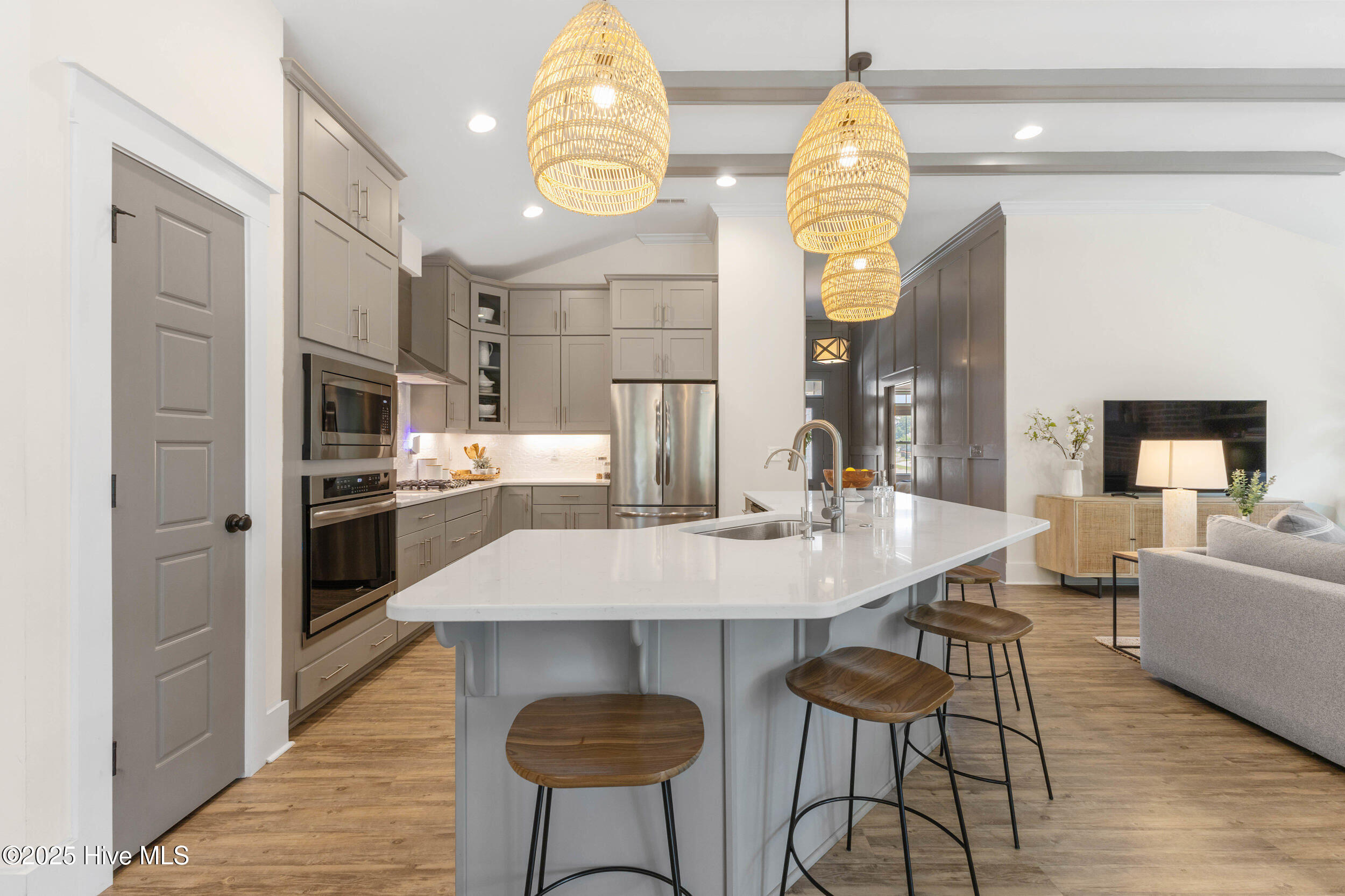 1112 Winged Seed Way