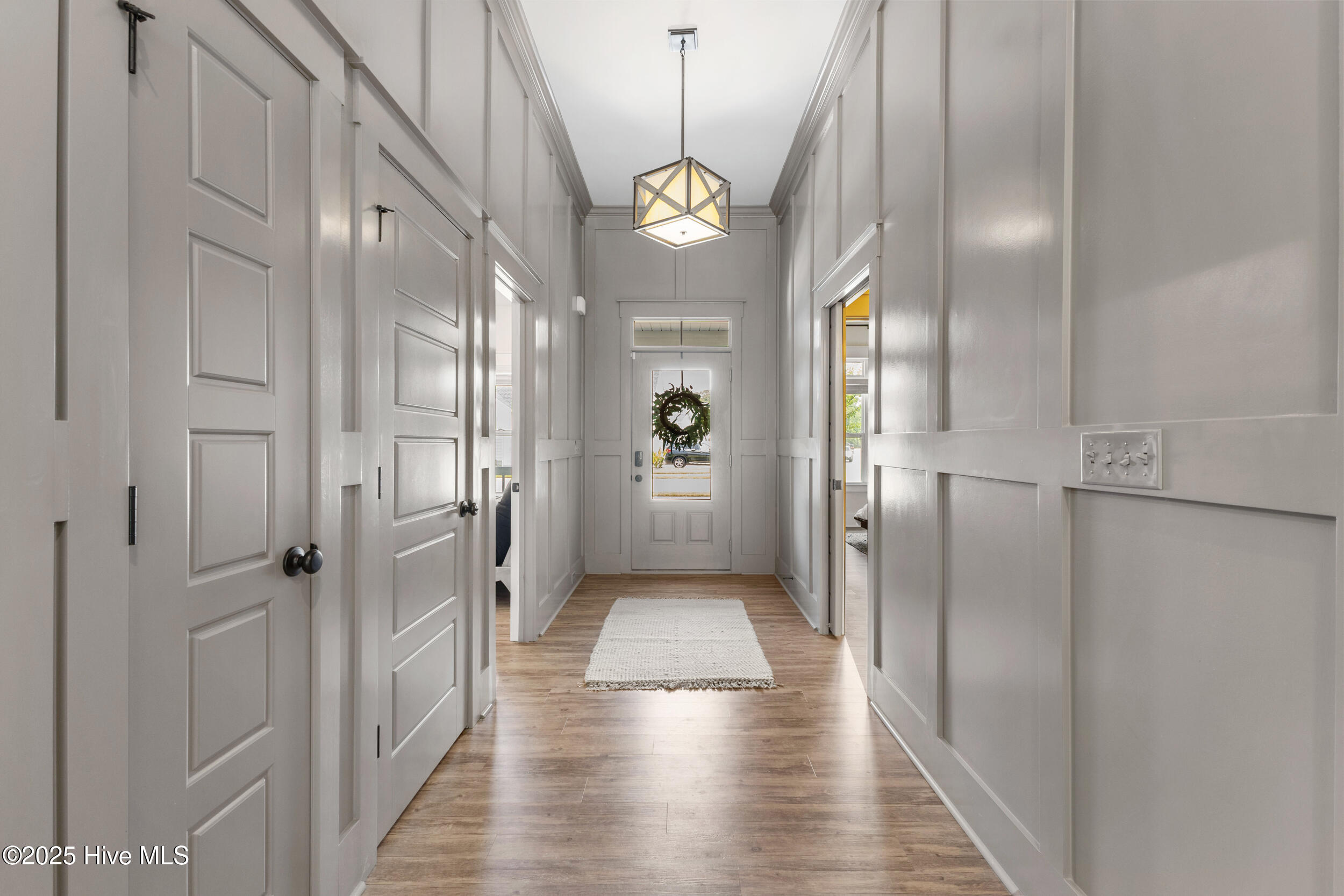 1112 Winged Seed Way