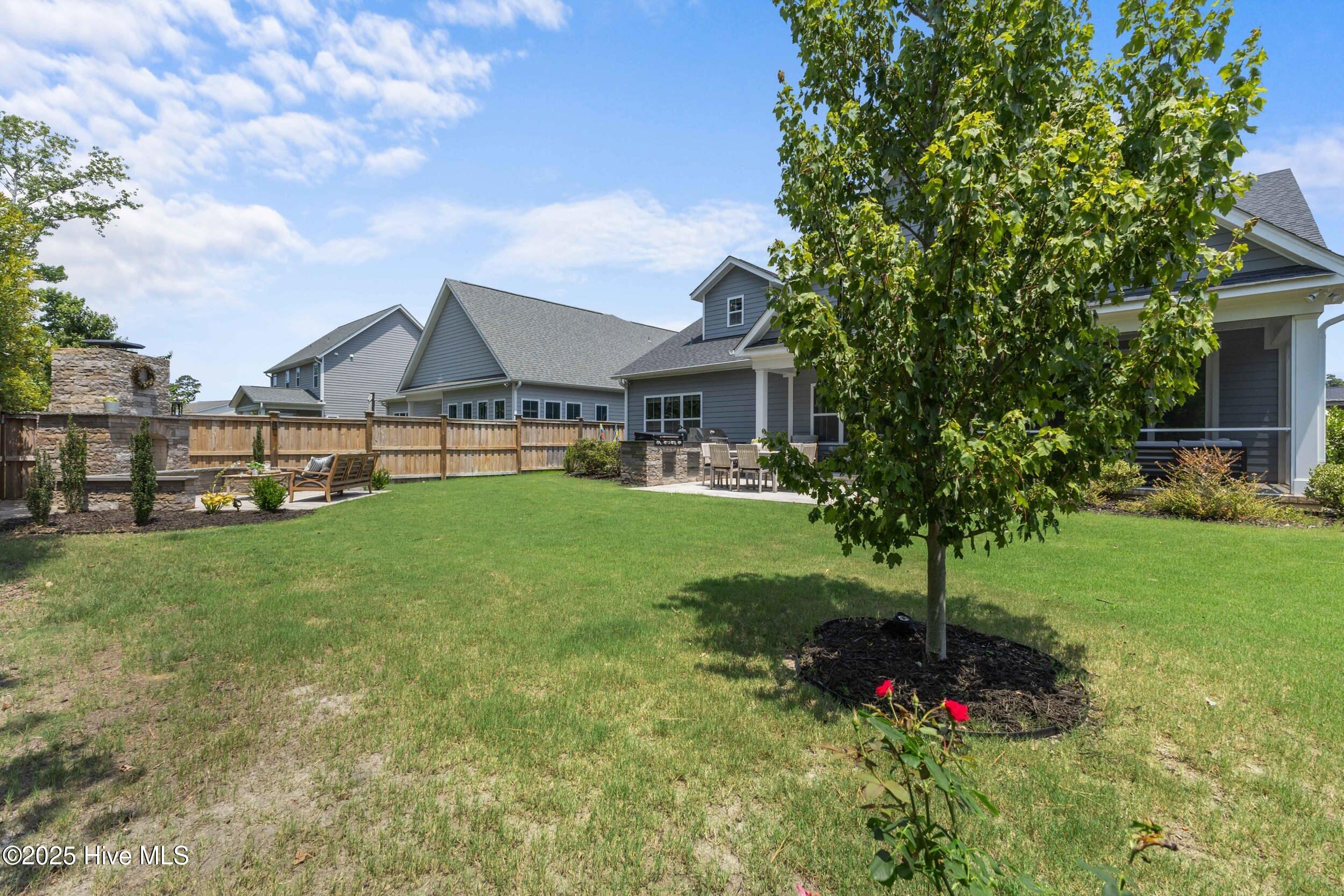 1112 Winged Seed Way