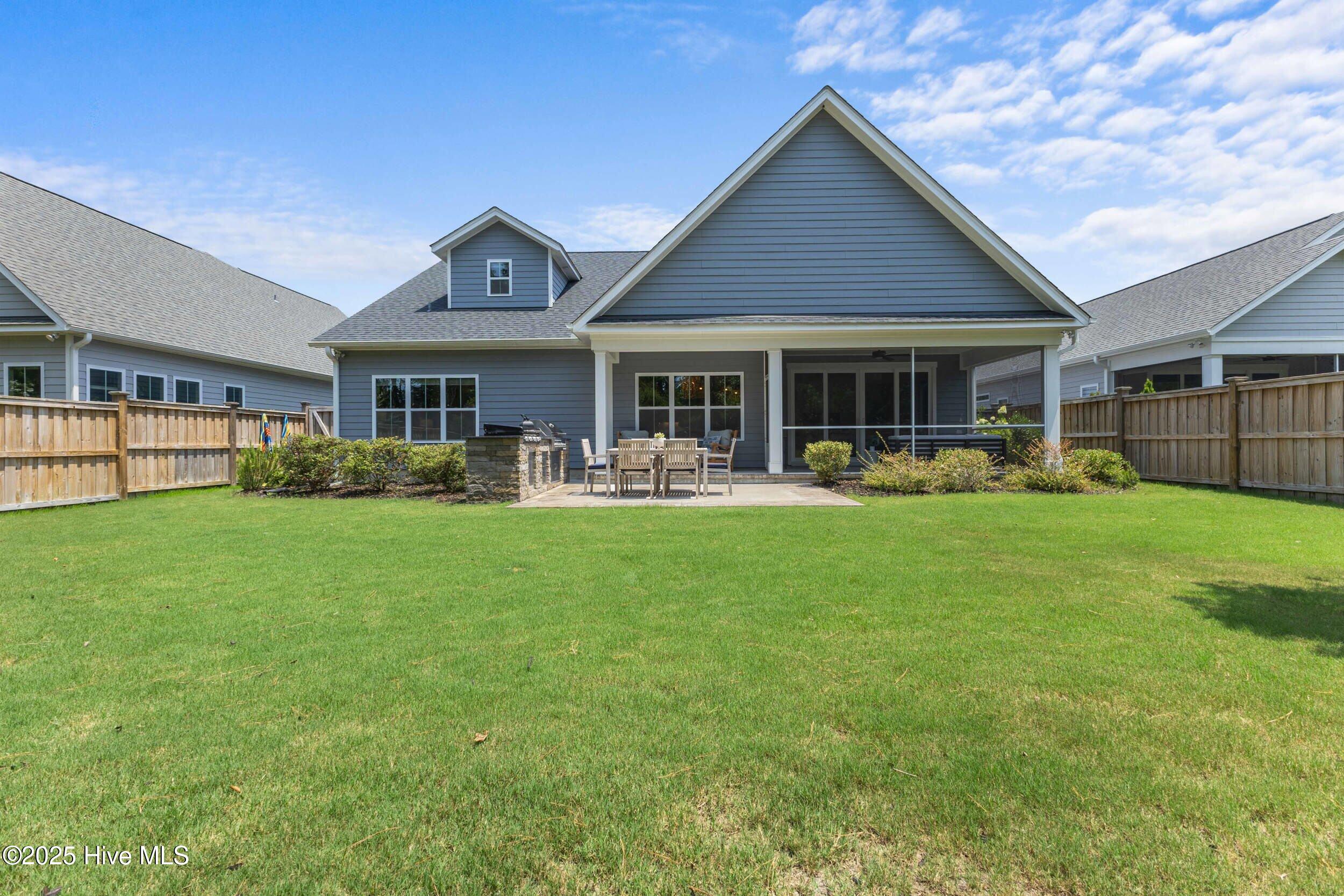 1112 Winged Seed Way