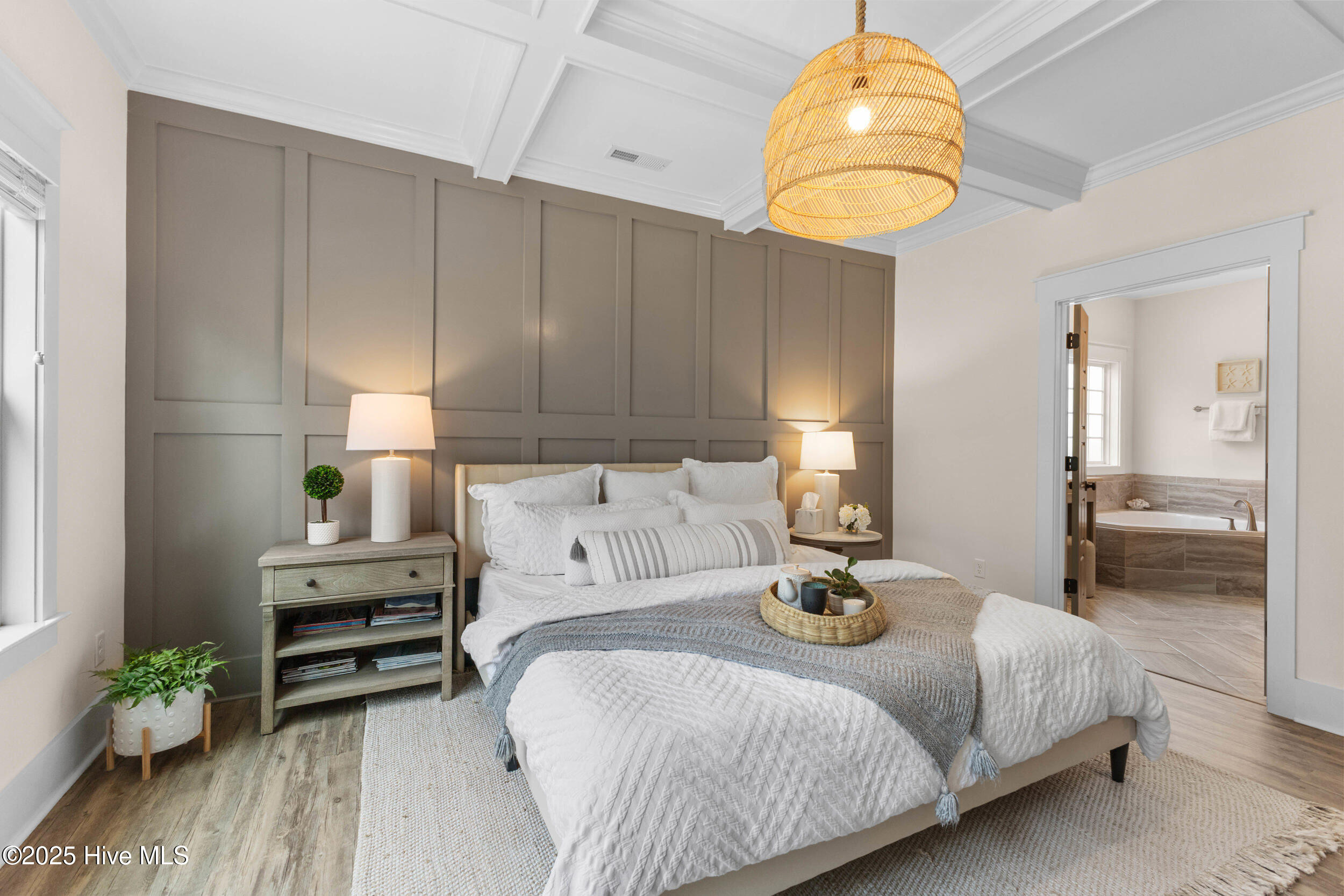 1112 Winged Seed Way