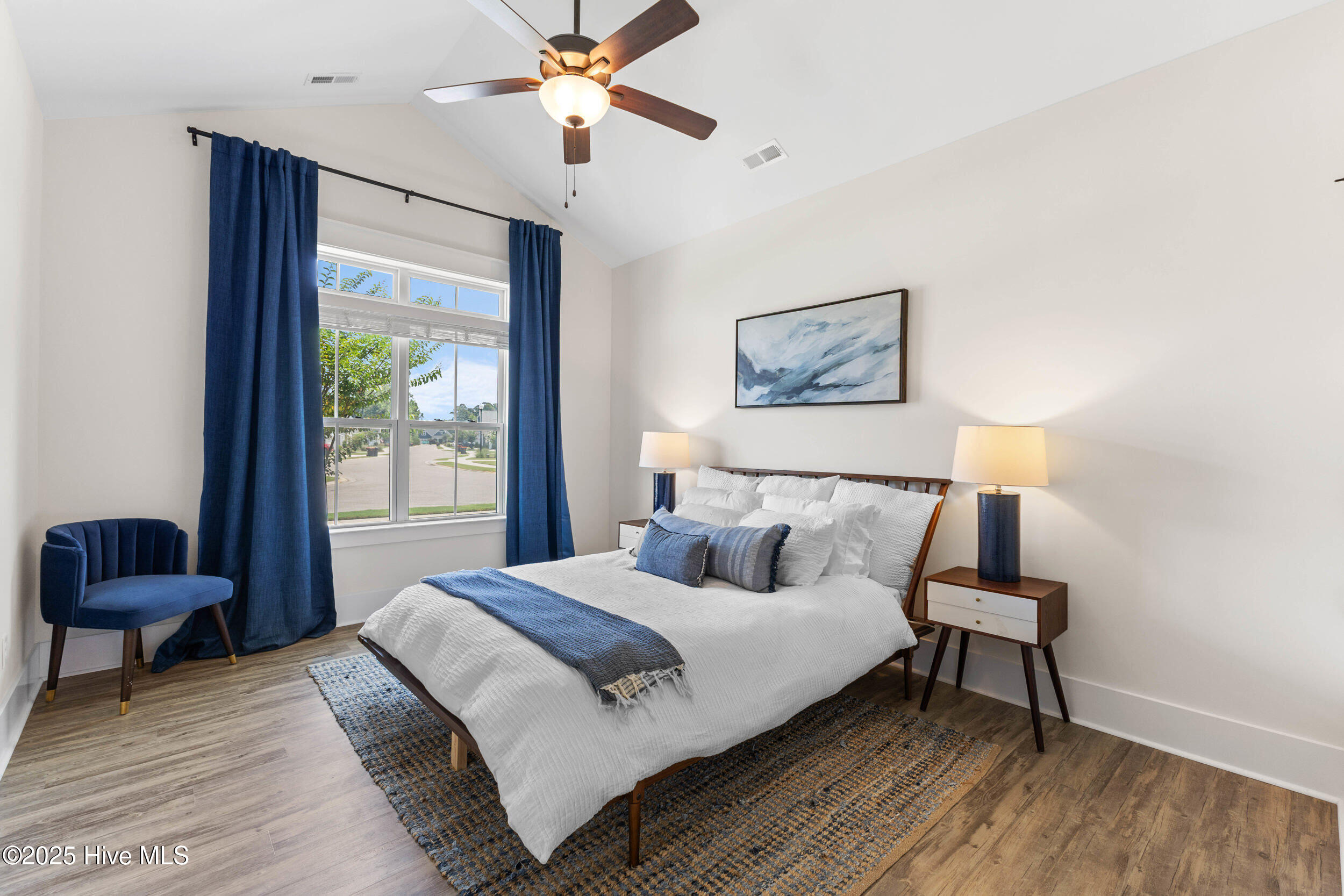 1112 Winged Seed Way