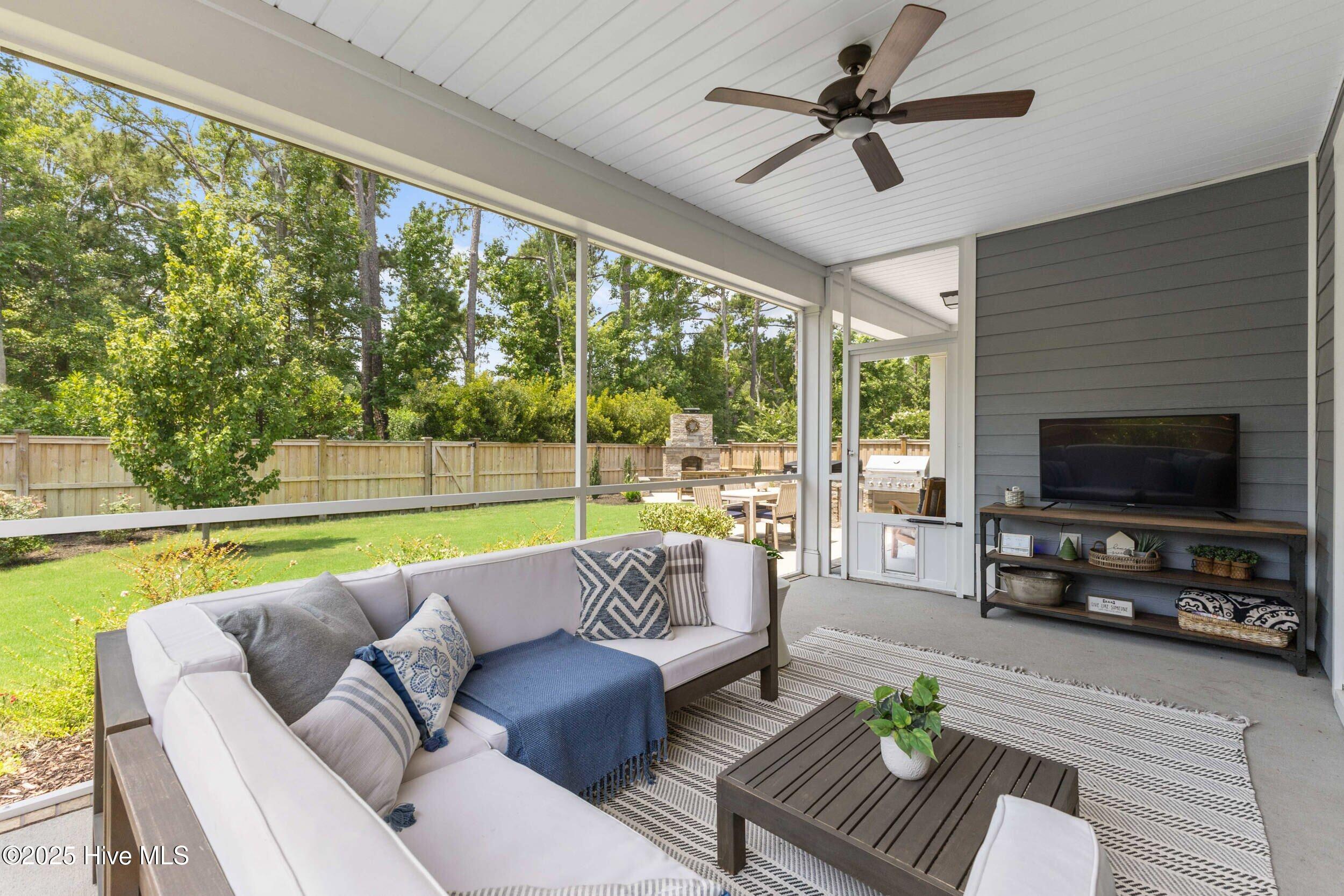 1112 Winged Seed Way