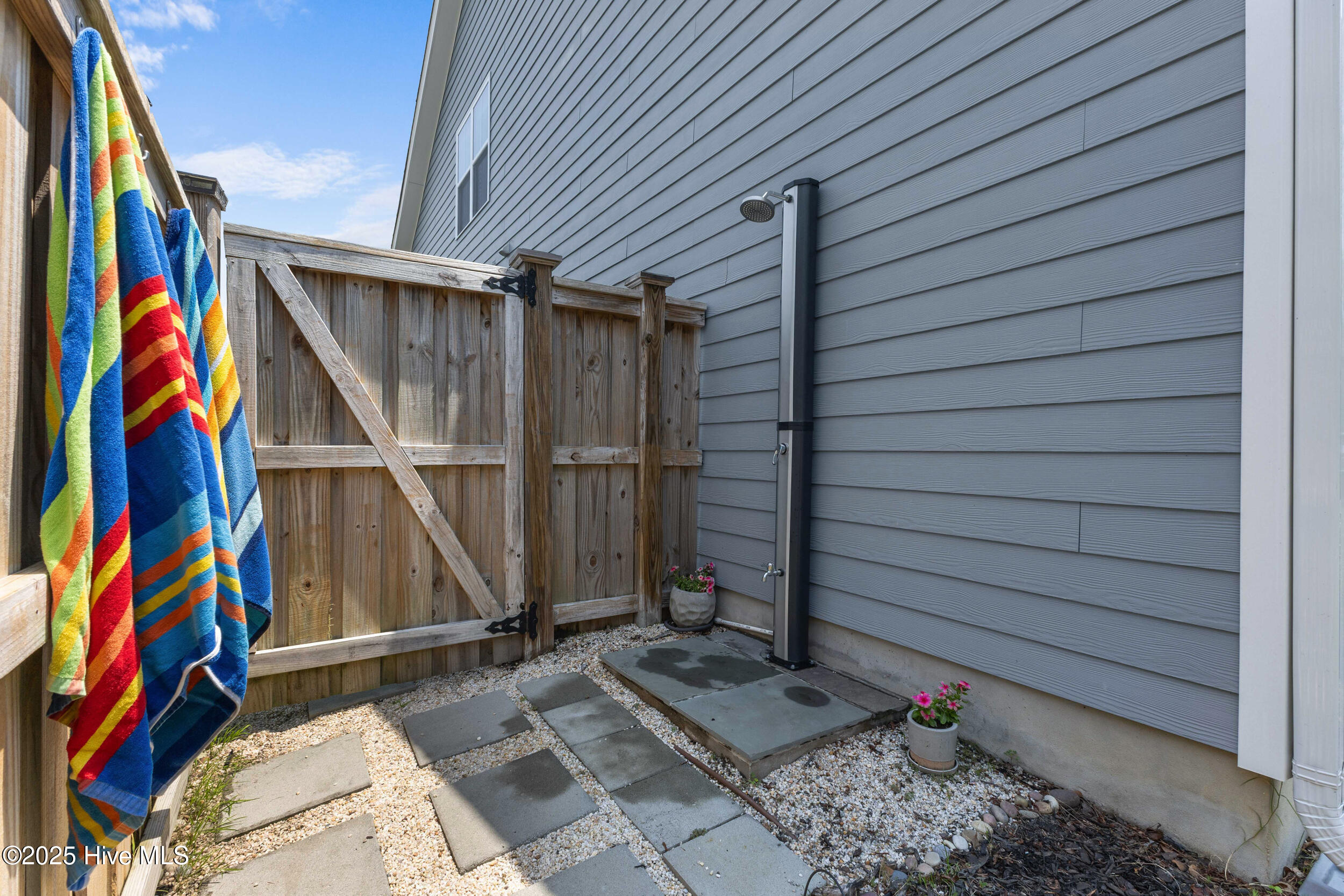 1112 Winged Seed Way