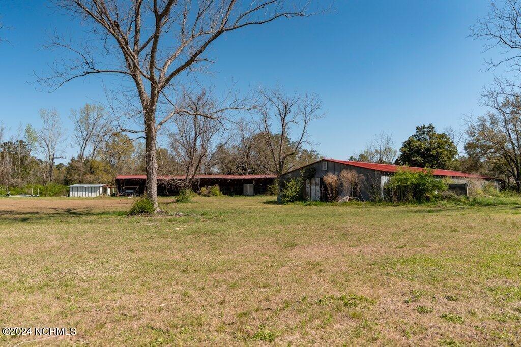 884 Cheshire Road