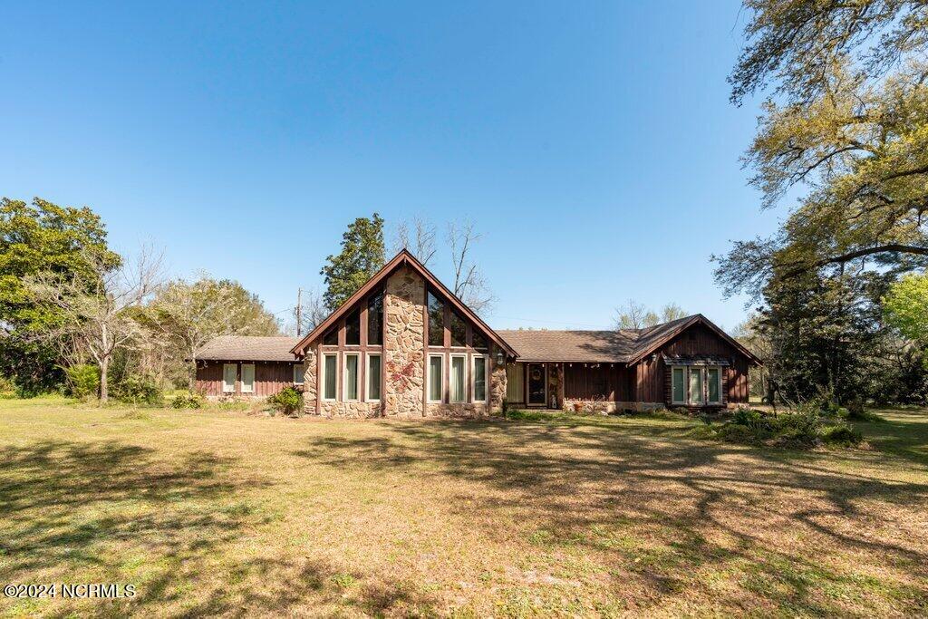 884 Cheshire Road