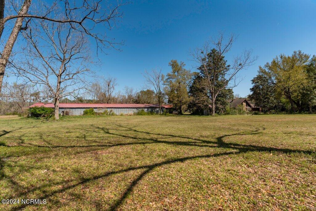 884 Cheshire Road